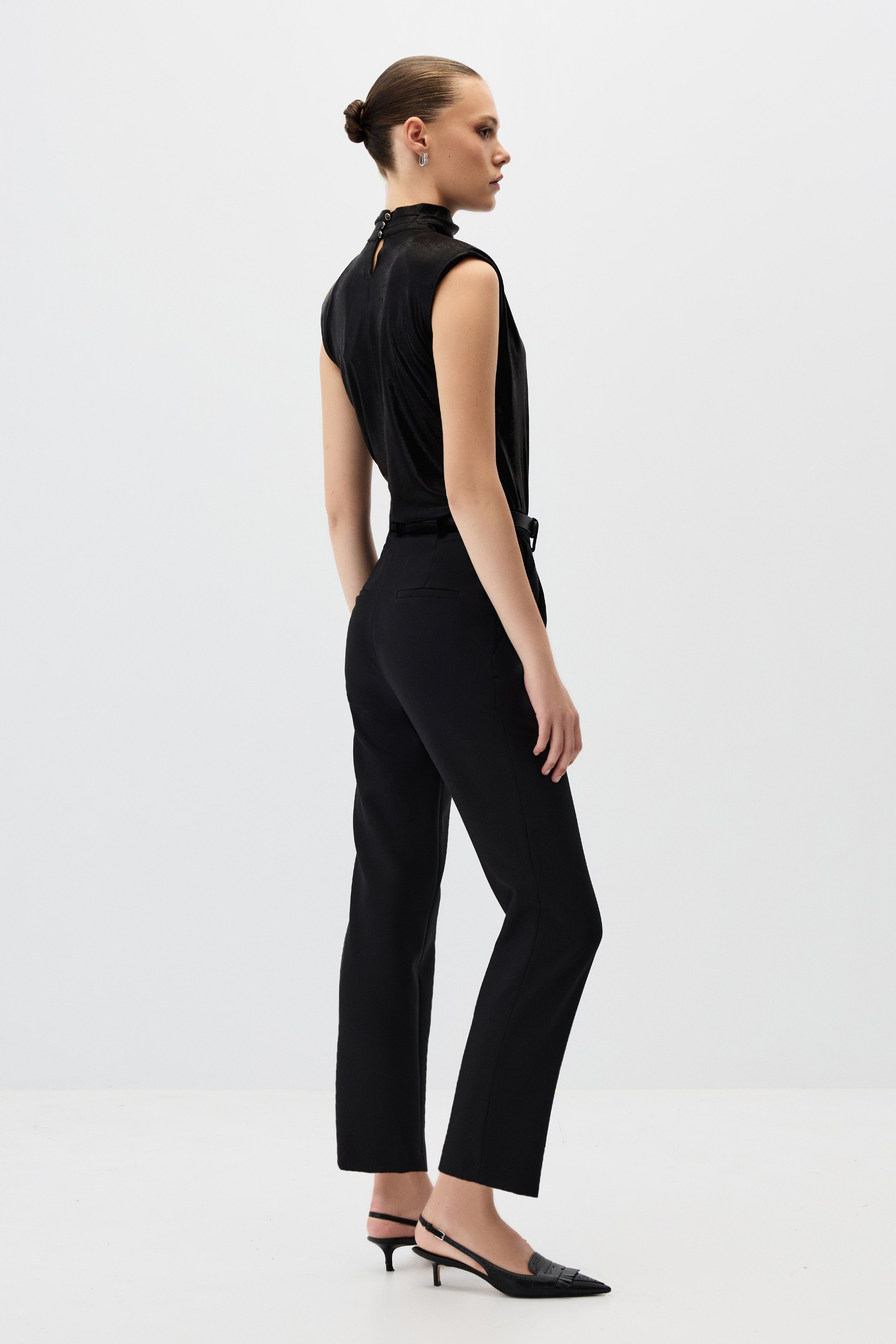 5561-0132 PANTS
