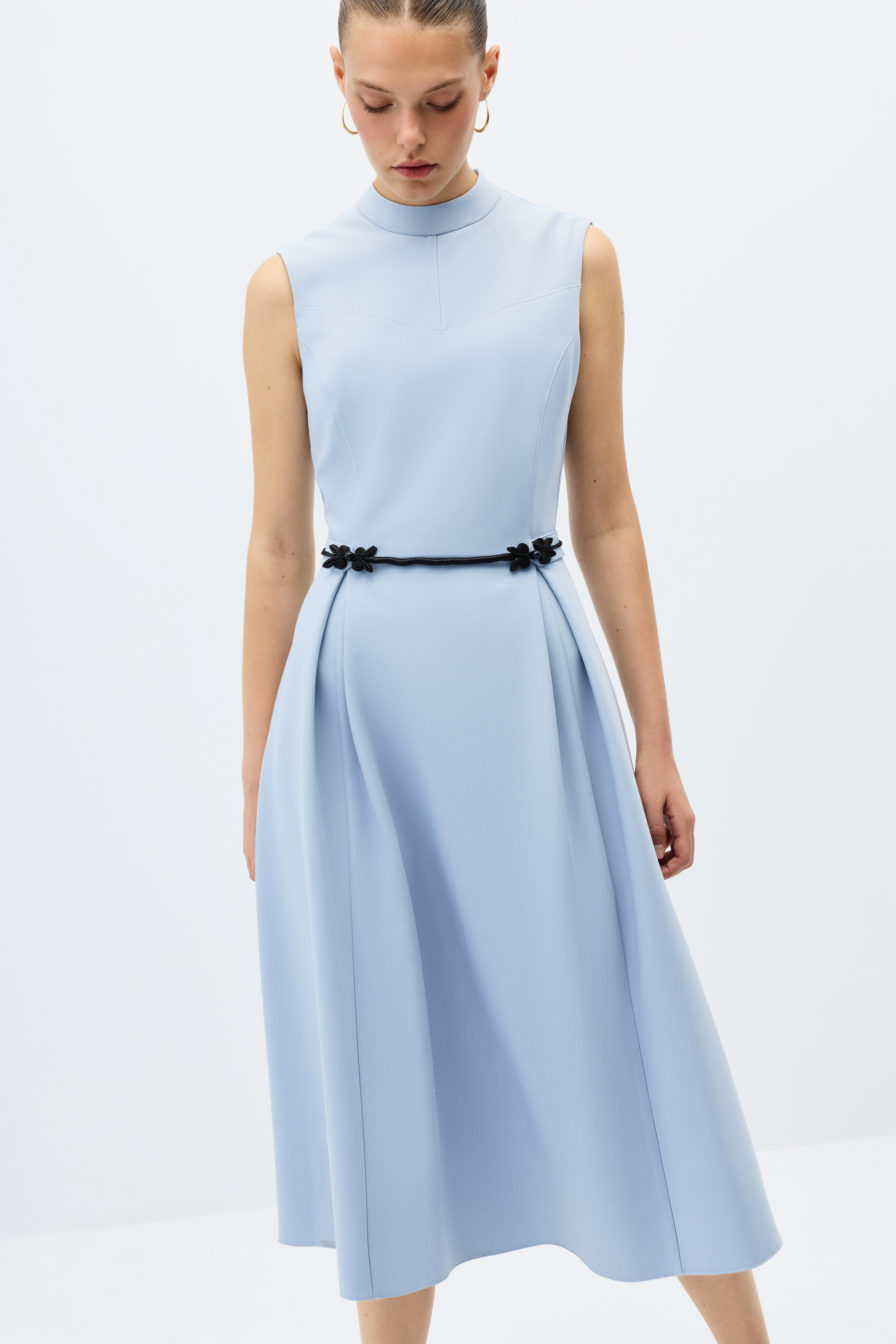 6597-0132 DRESS