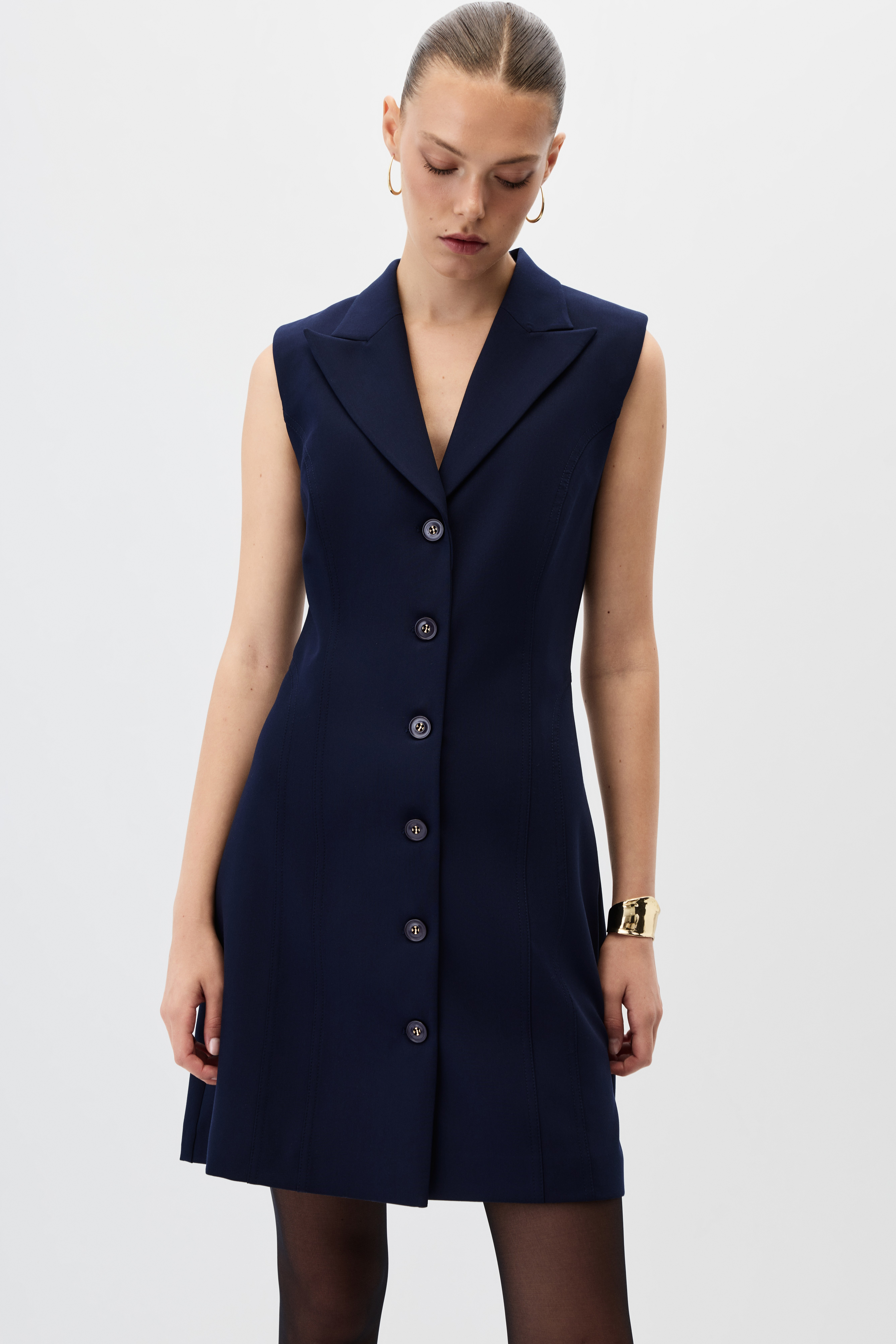 6600-0132 DRESS