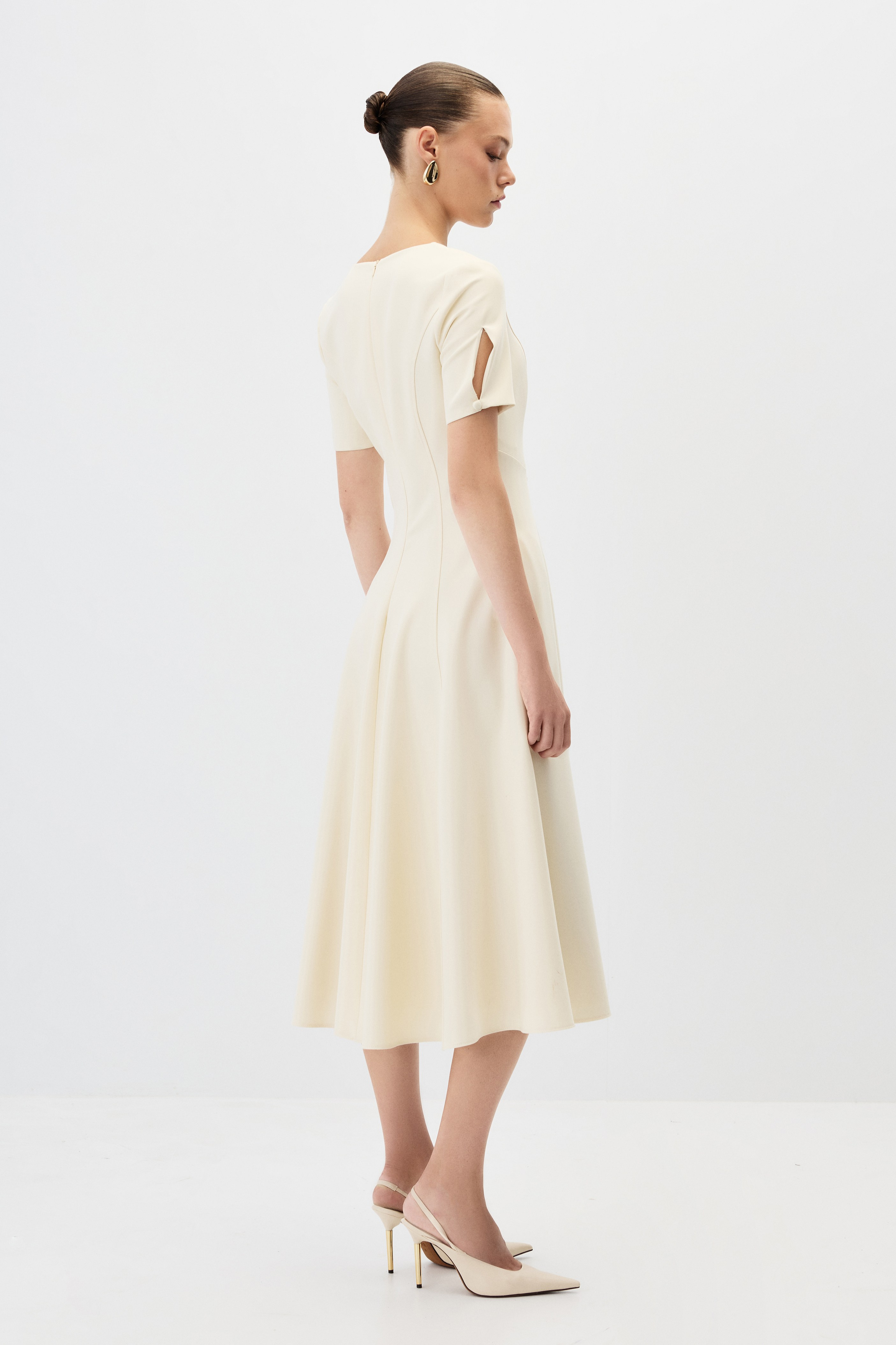 6607-0132 DRESS