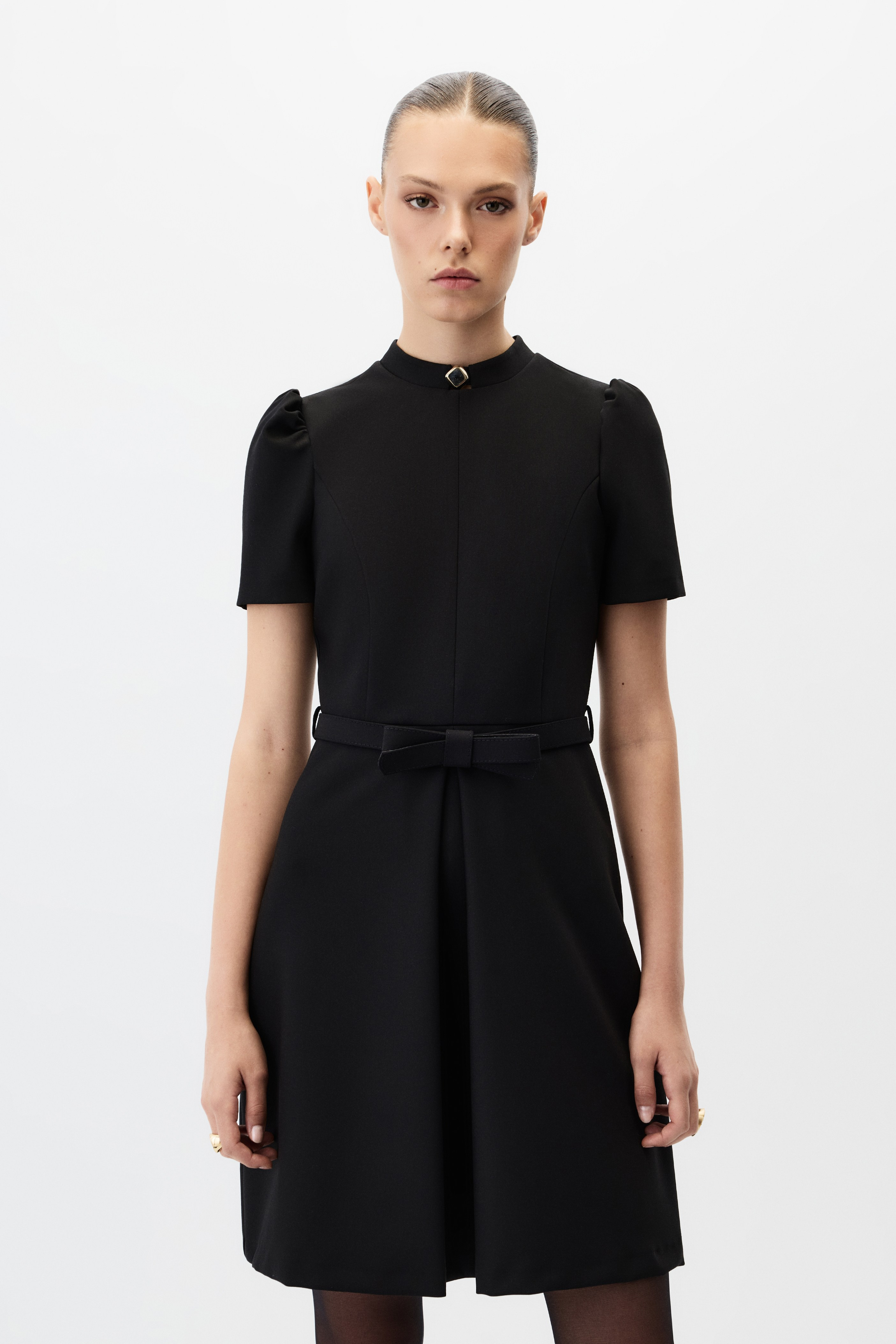 6610-0132 DRESS