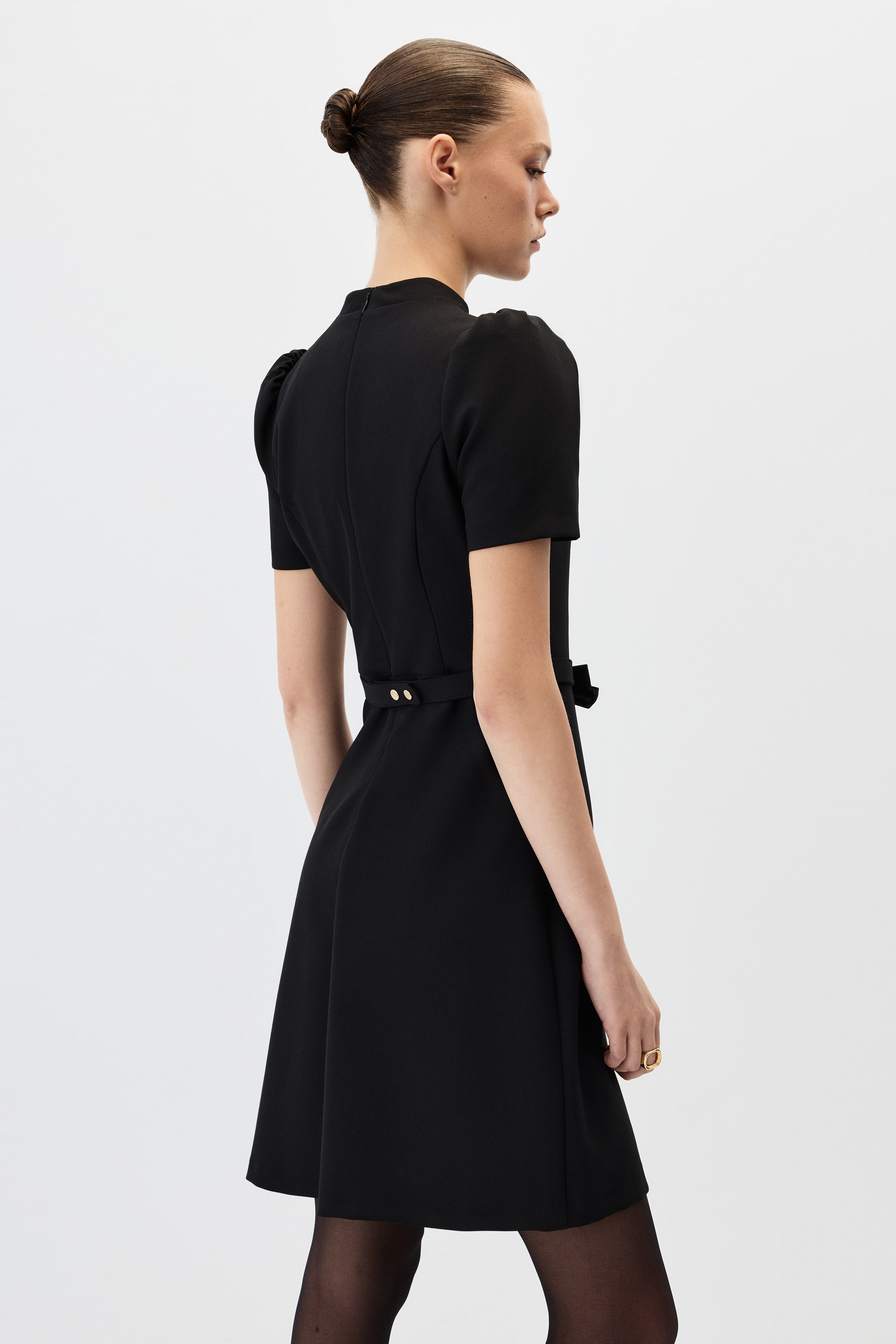 6610-0132 DRESS