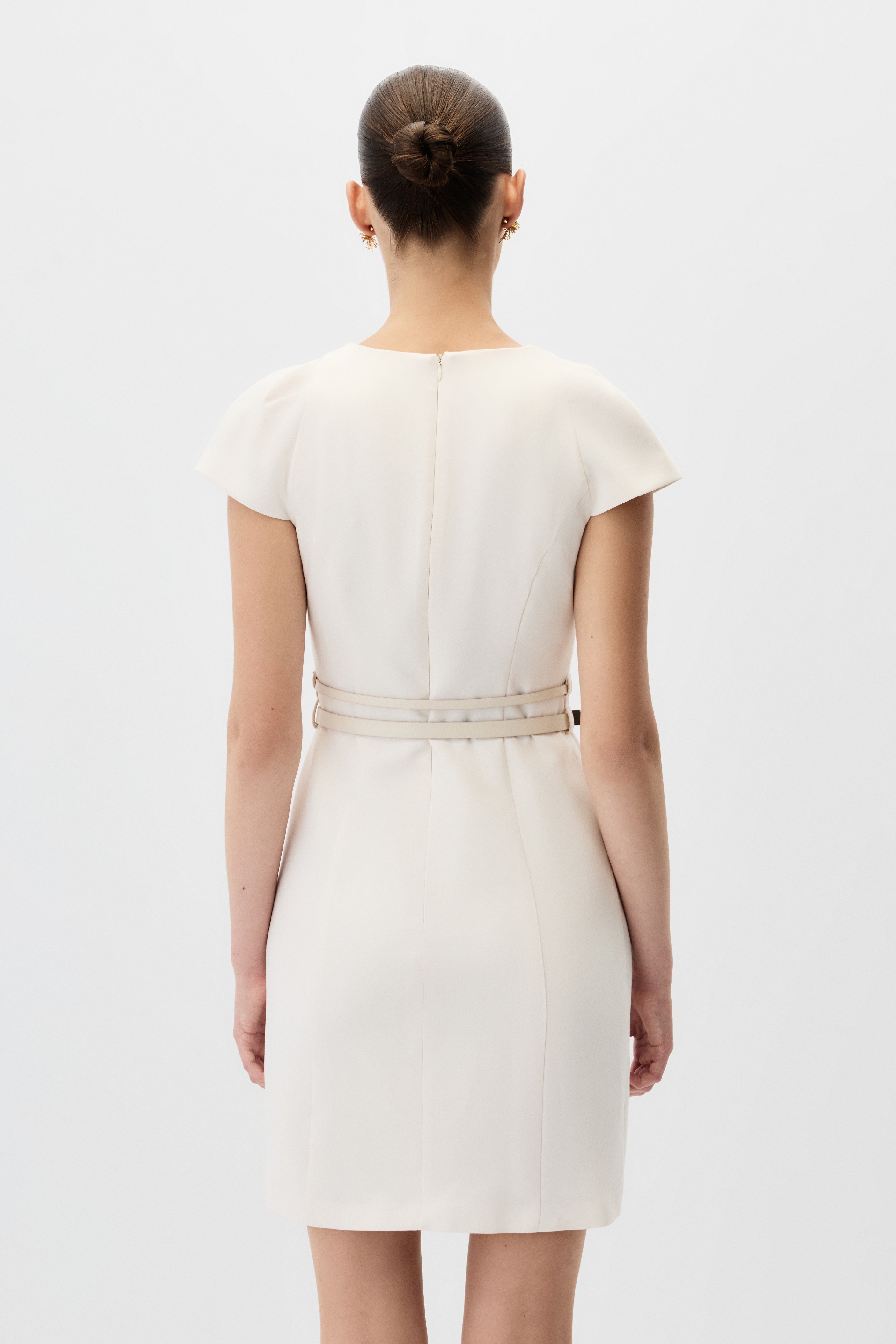 6615-0132 DRESS