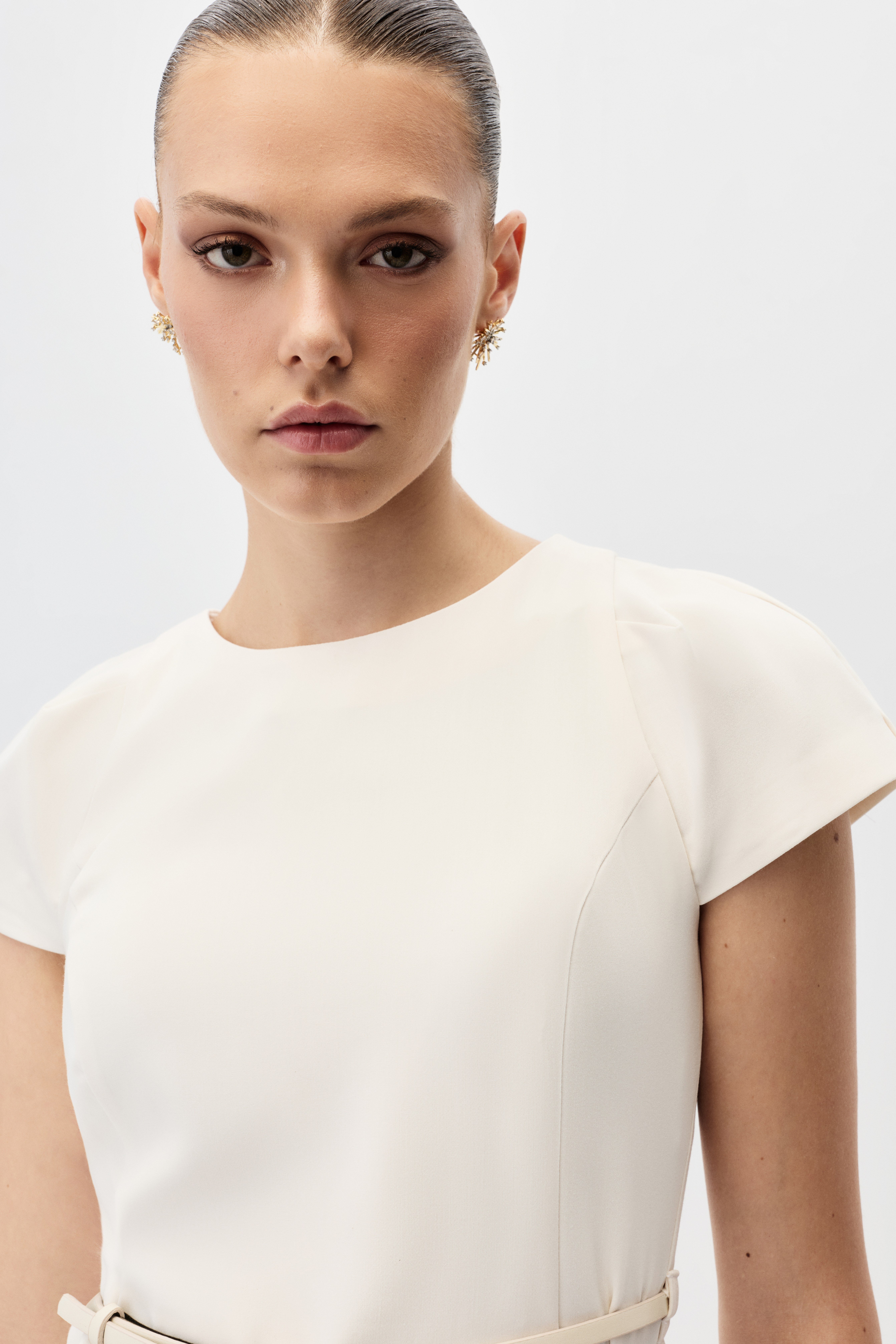 6615-0132 DRESS