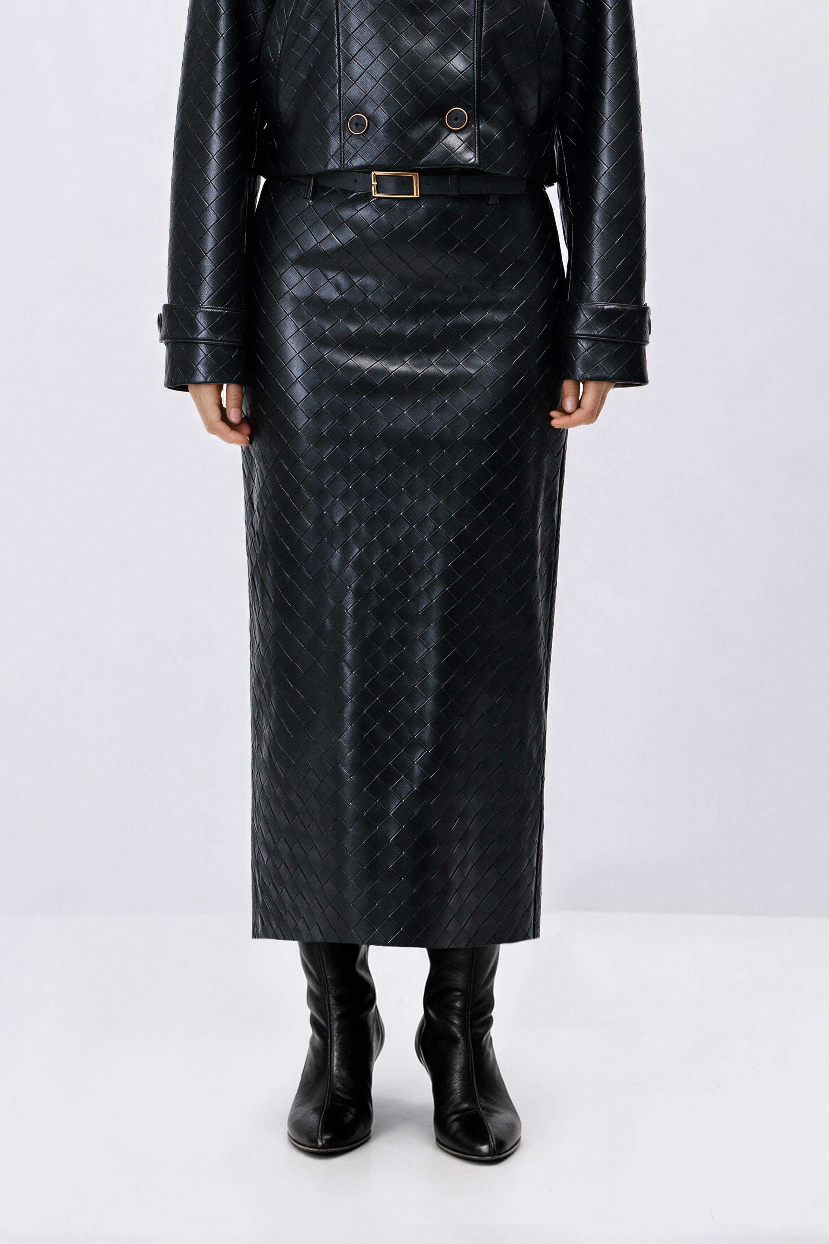 9300-0305 SKIRT
