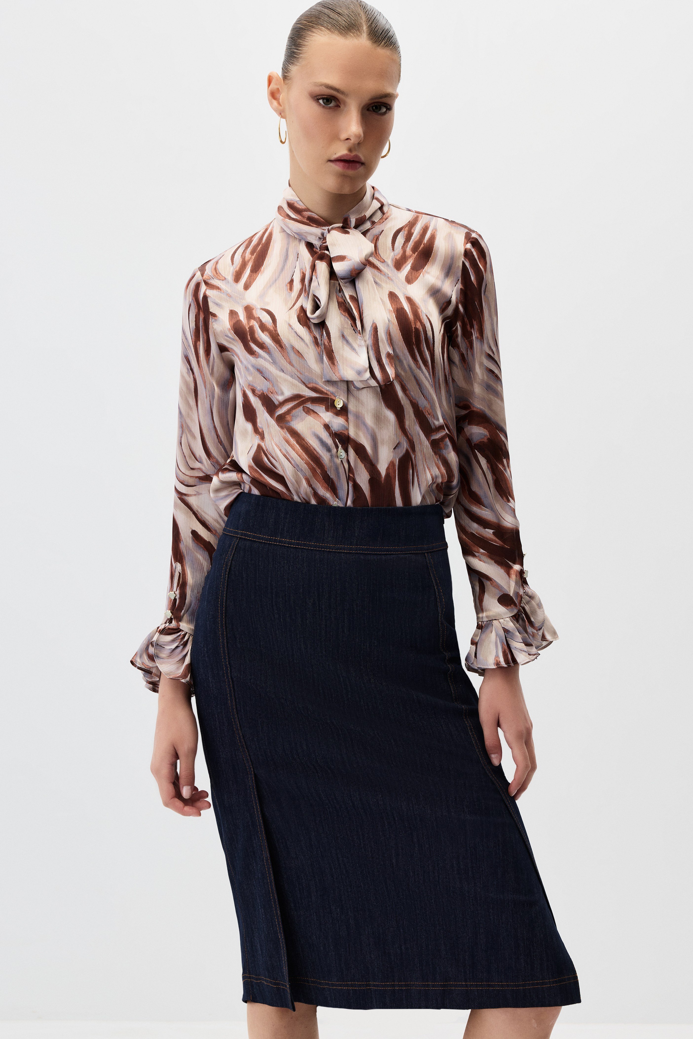 9301-0206 SKIRT