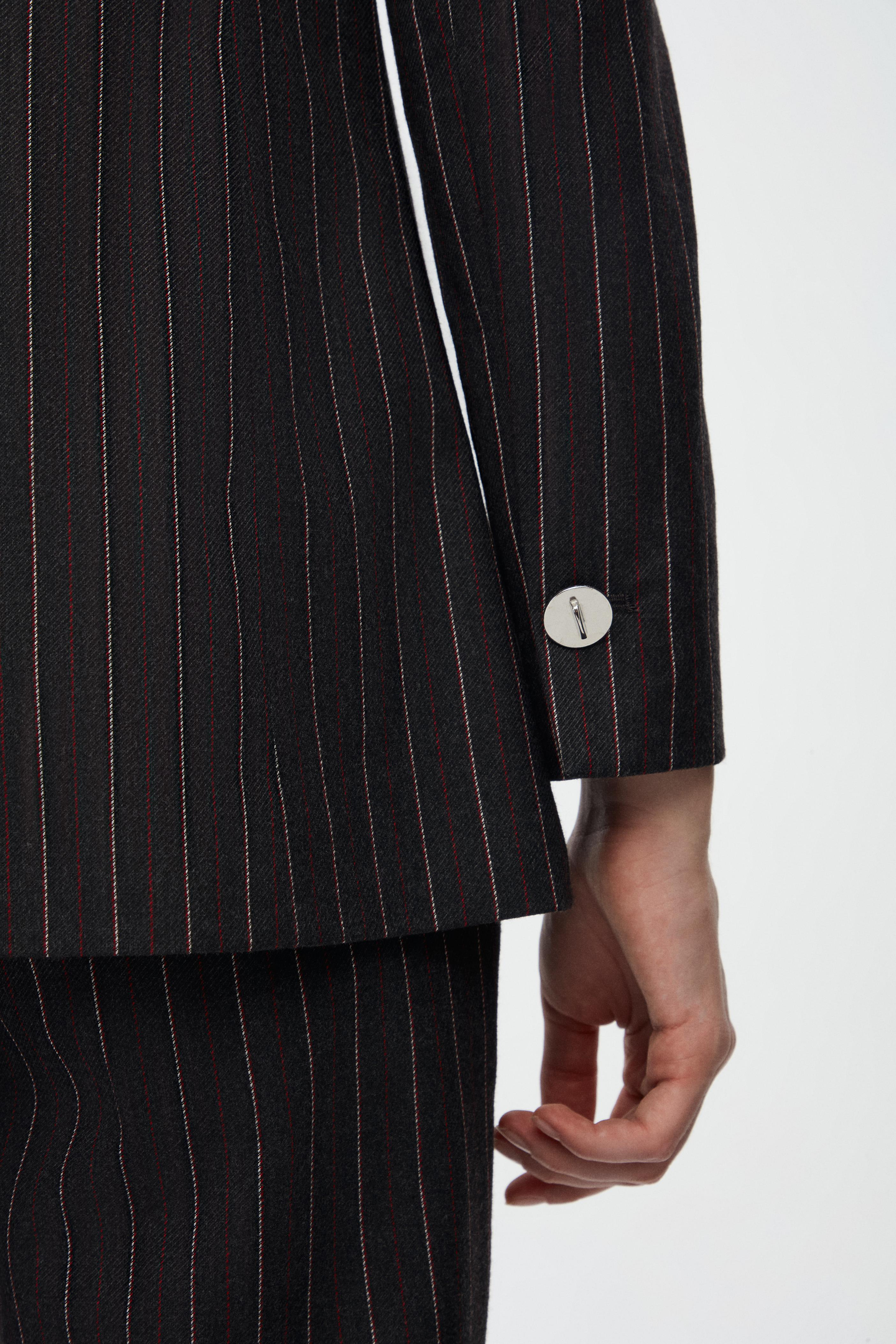 ÇİZGİLİ KRUVAZE BLAZER TAKIM