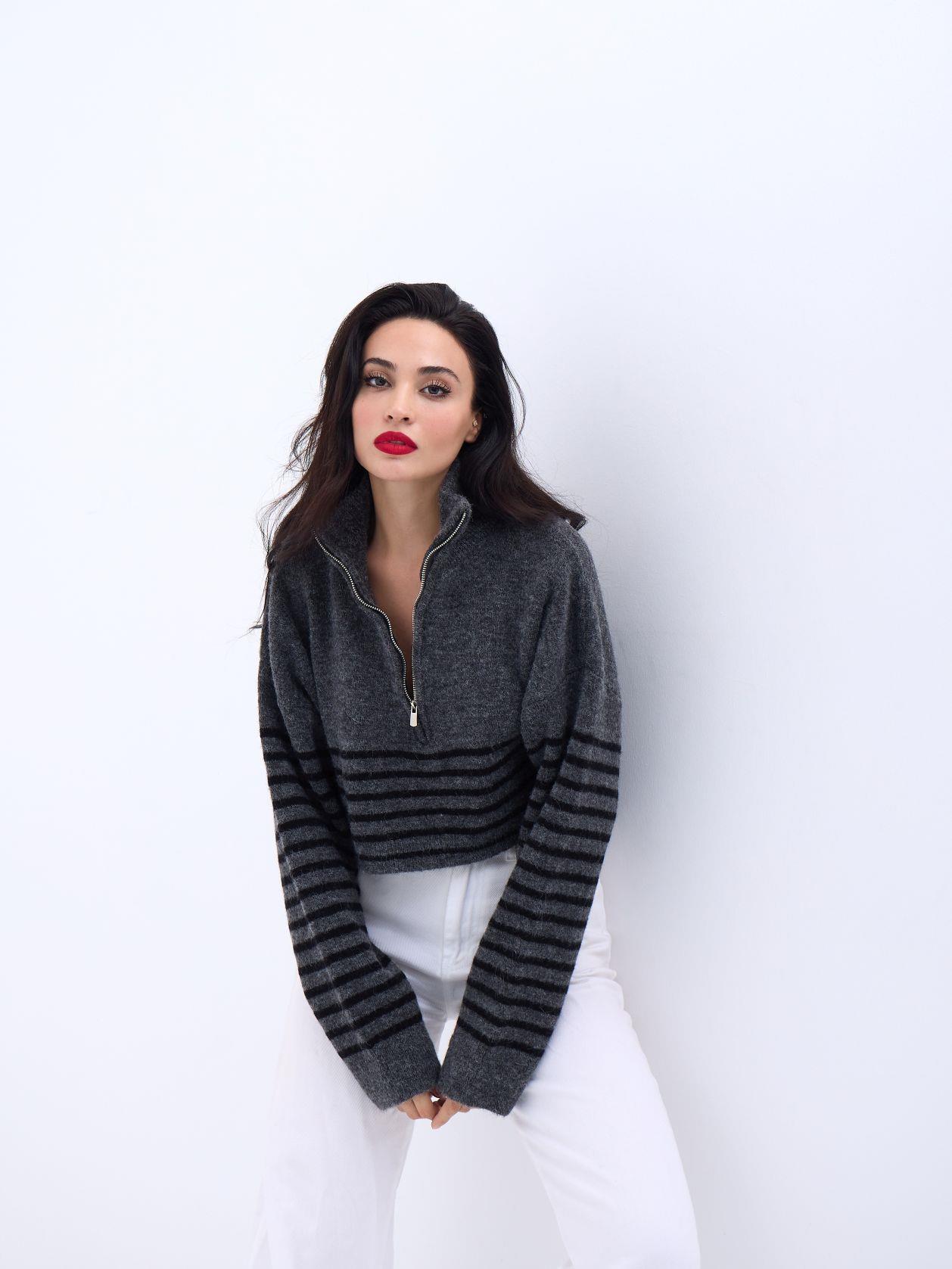 43311 TRİKO ÇİZGİLİ FERMUARLI CROP-ANTRASİT-SİYAH