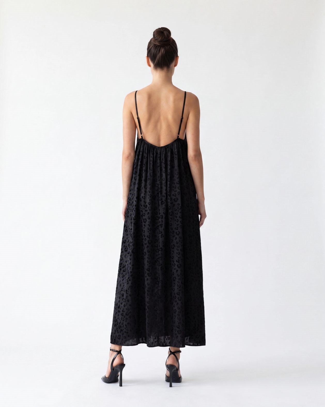 7351 DRESSTERNI