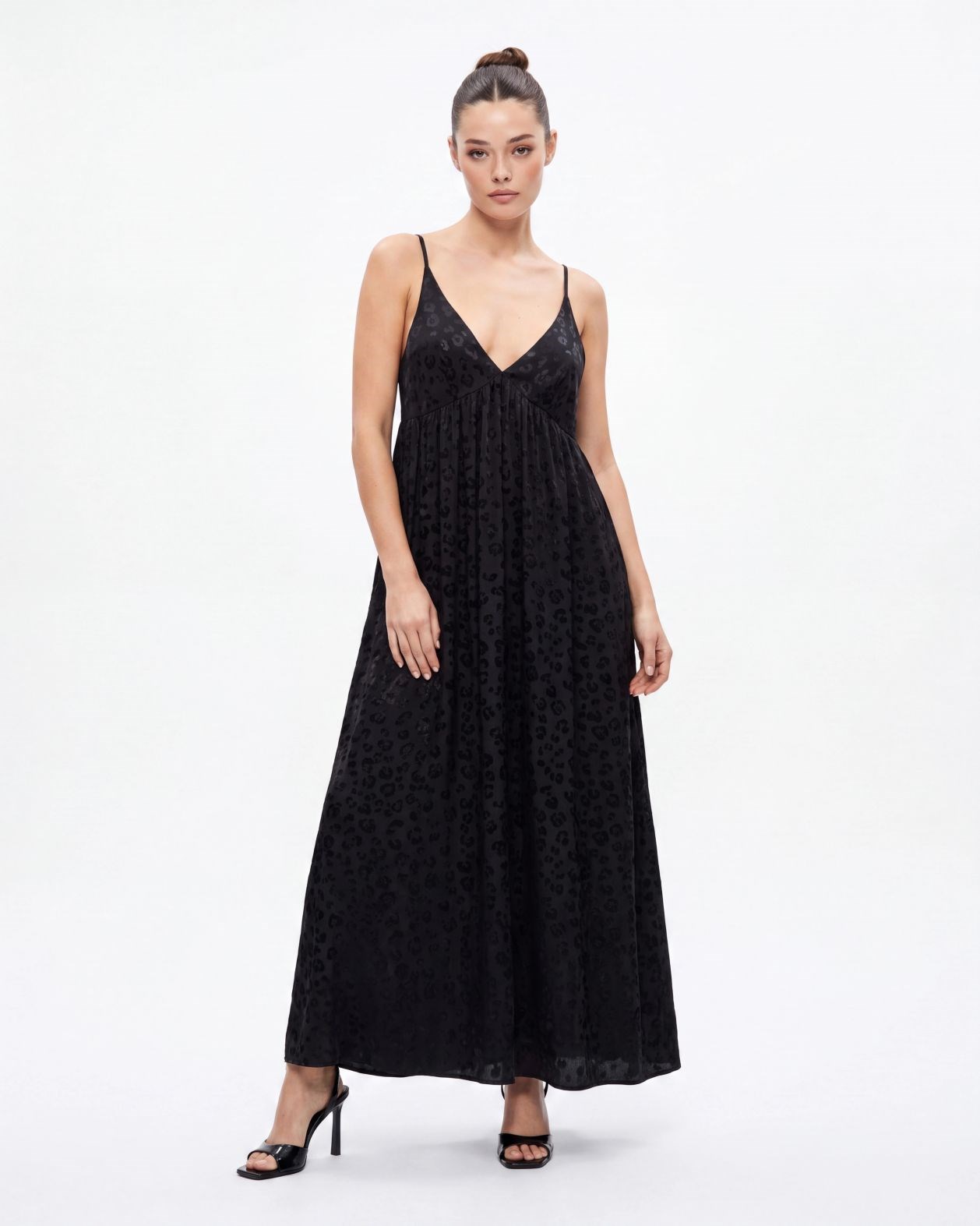 7351 DRESSTERNI