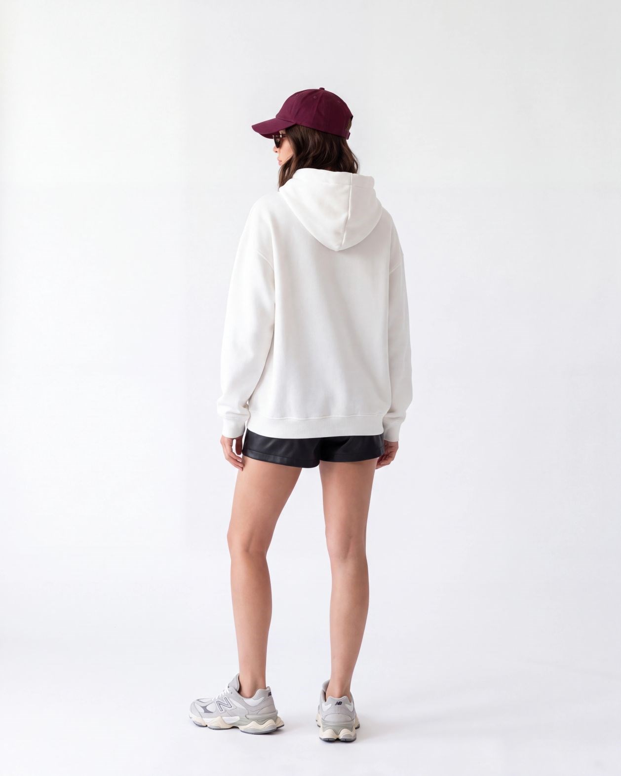 7539 SWEAT-EKRU