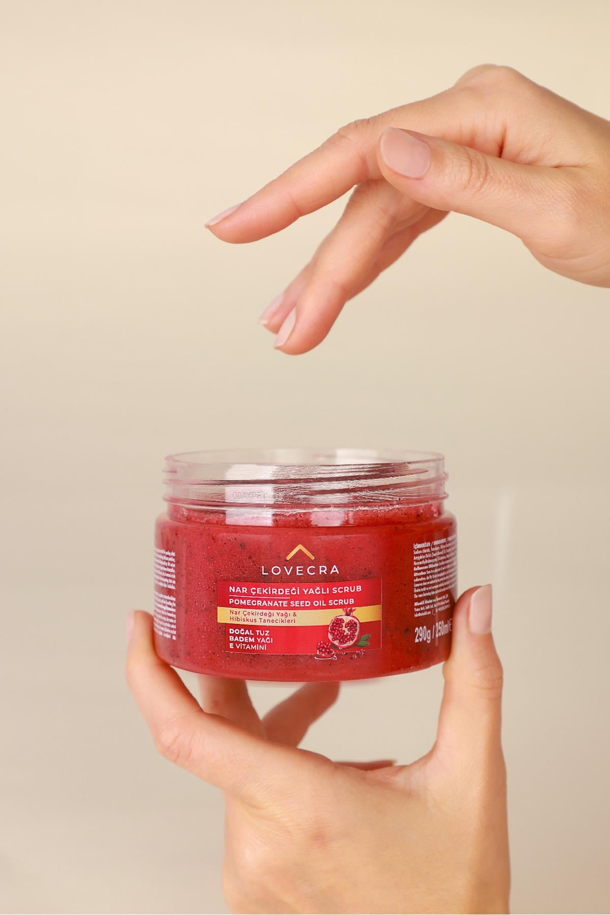 Body Scrub El Bakım Ve Ölü Derilerden Arındırıcı Onarıcı Vucüt Peelingi 290gr