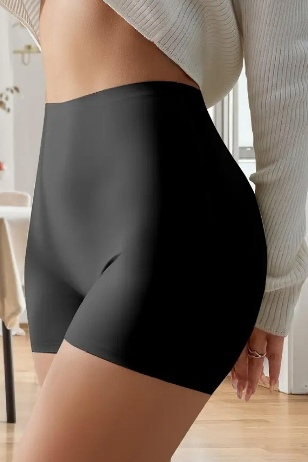 Carigna Model Toparlayıcı Ve Sıkılaştırıcı Lazer Kesim Iz Yapmaz Toparlayıcı Boxer Siyah Renk