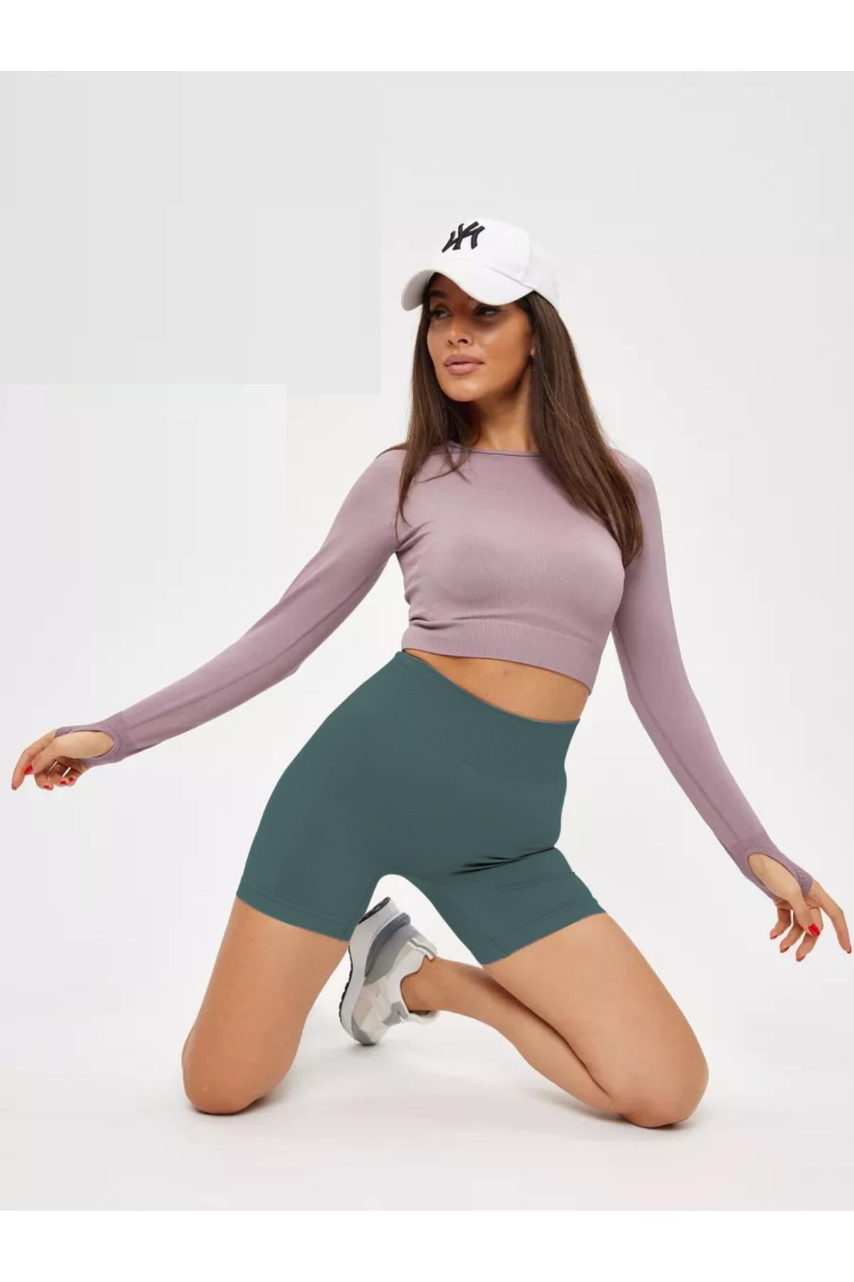 Jerovin Model Seamless Toparlayıcı Biker Push Up Etkili Kısa Şort Gri Mavi Renk