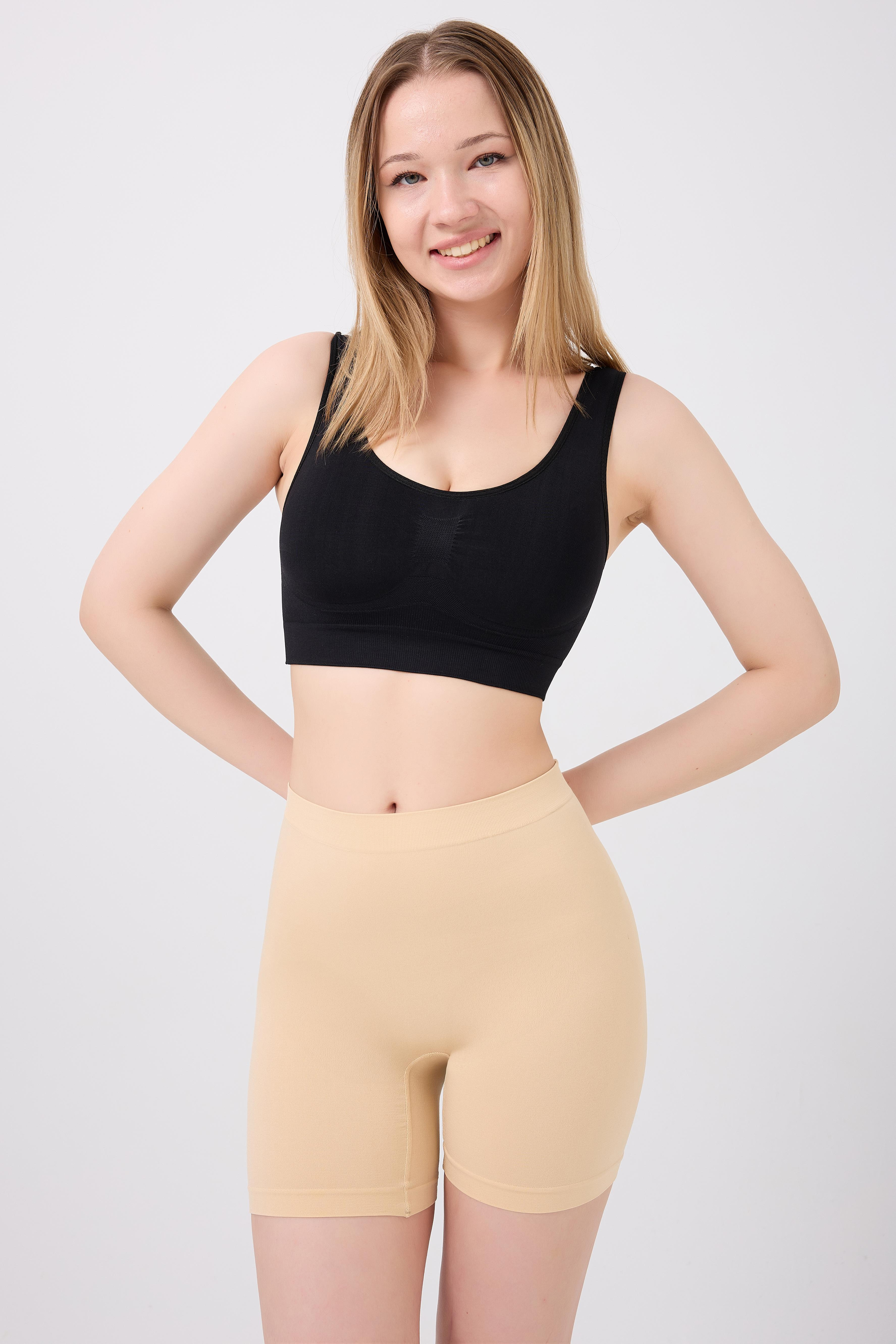 Pereto Model Yumuşak Kumaşlı İz Belli Etmeyen Vücudu Saran Spor Şort Ten Renk