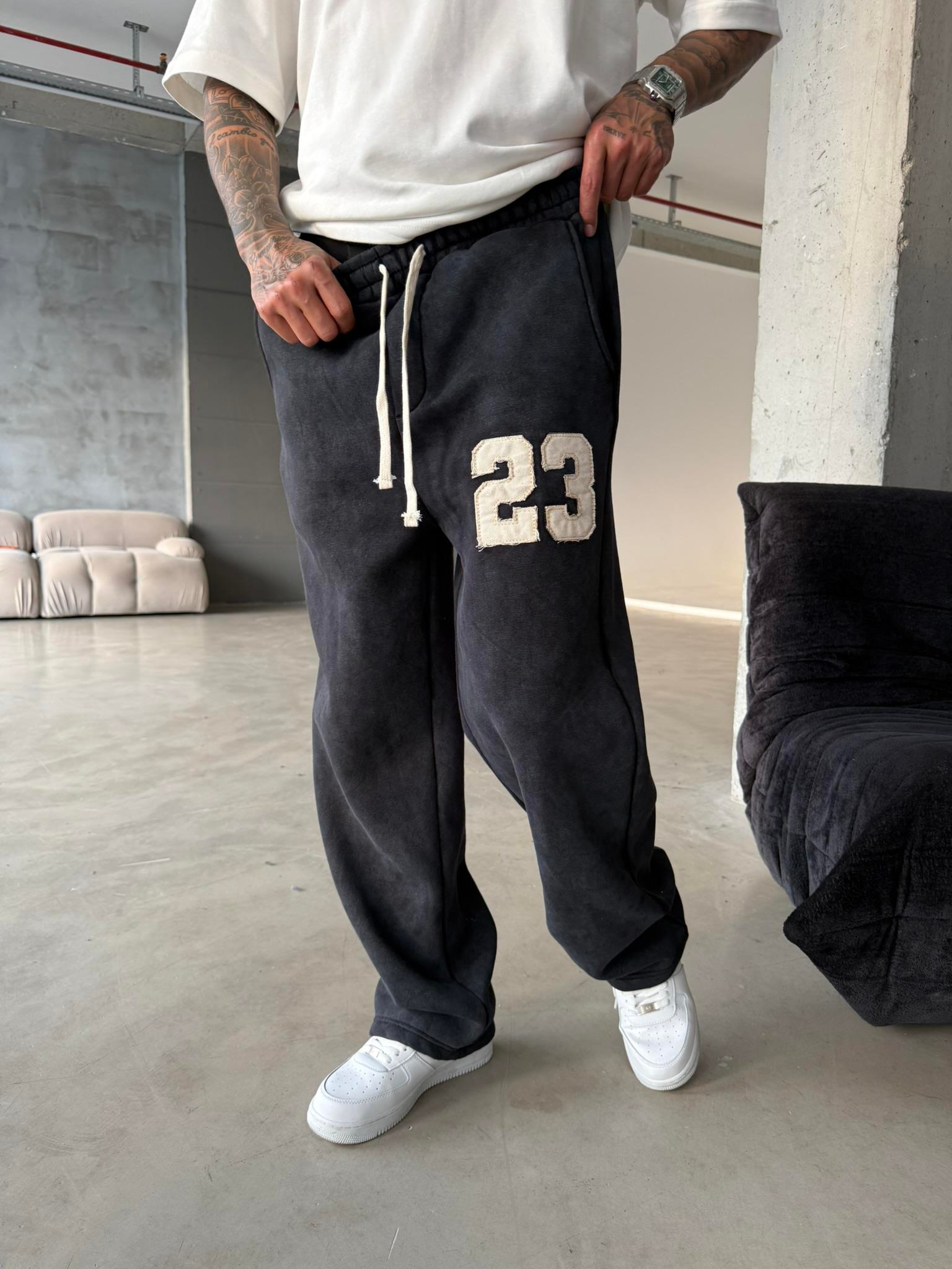 23 Patcht Yıkamalı Premium Eşofman - Siyah