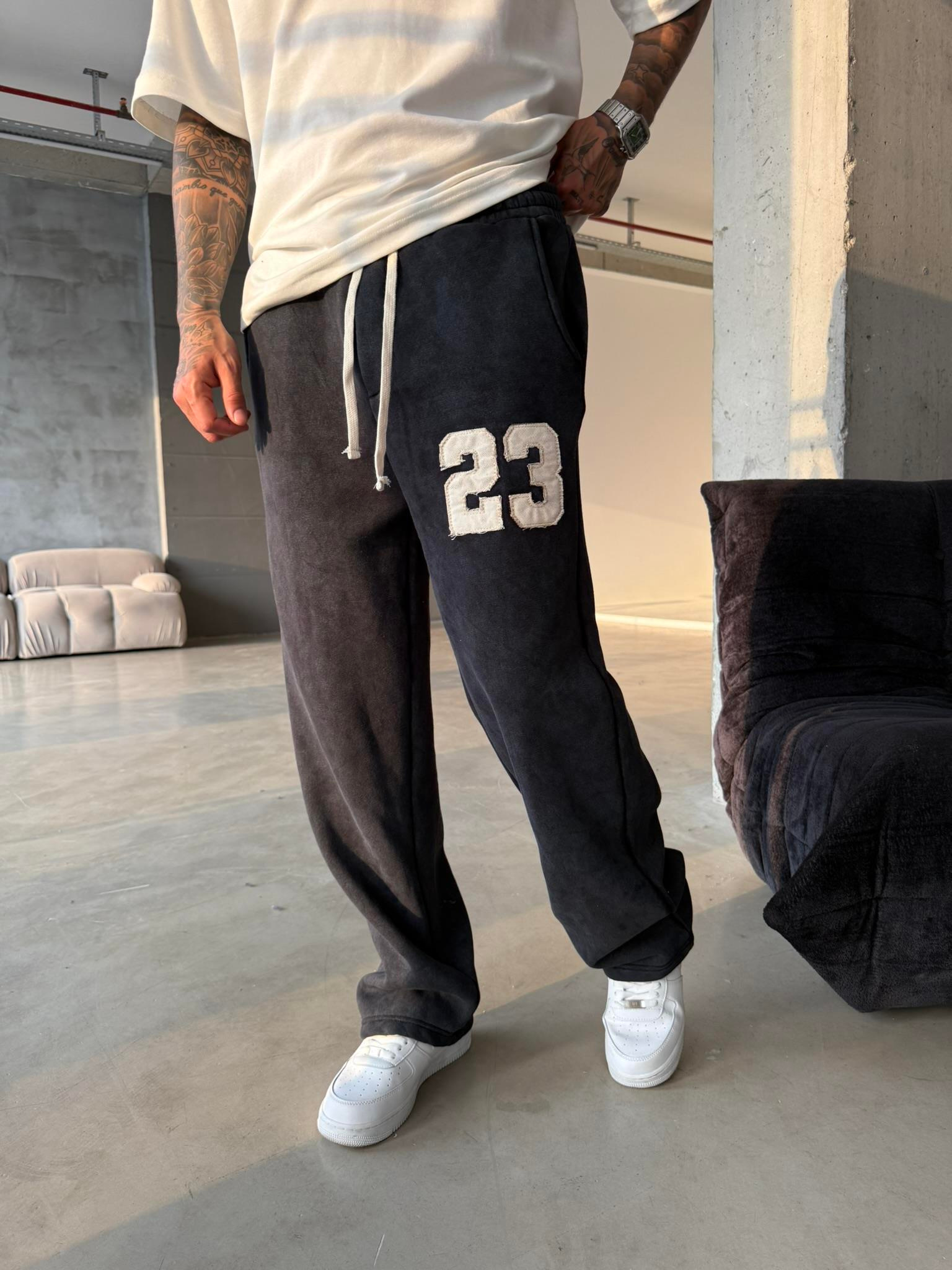 23 Patcht Yıkamalı Premium Eşofman - Siyah