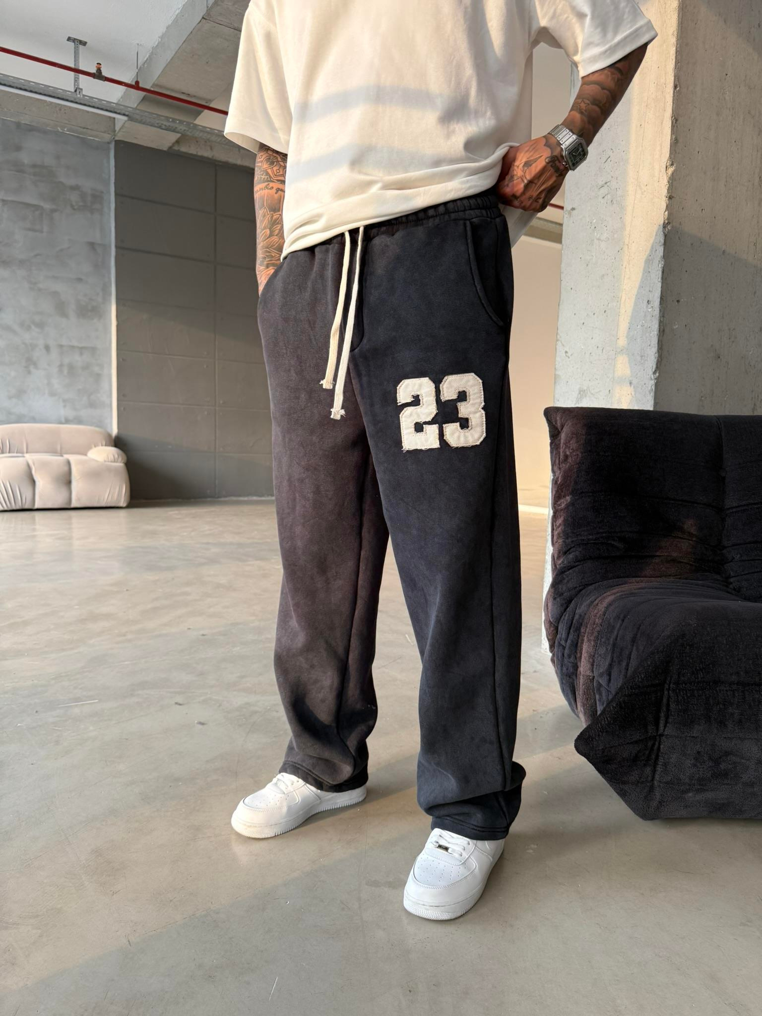 23 Patcht Yıkamalı Premium Eşofman - Siyah