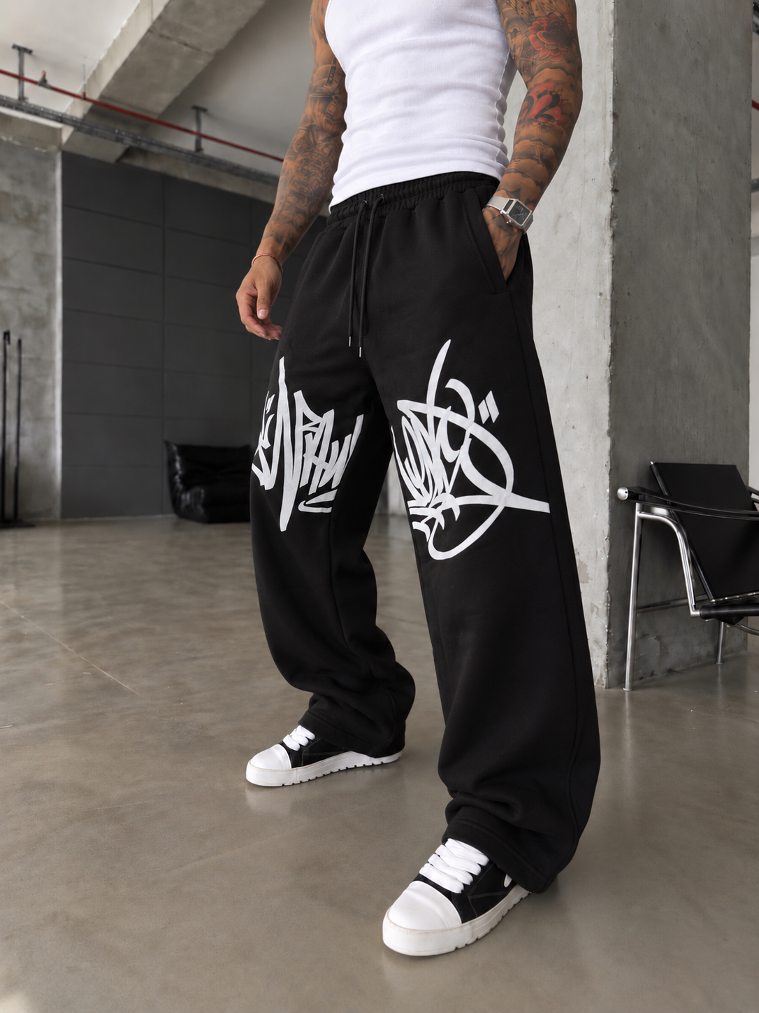 362 Graffiti Print Baggy Eşofman 