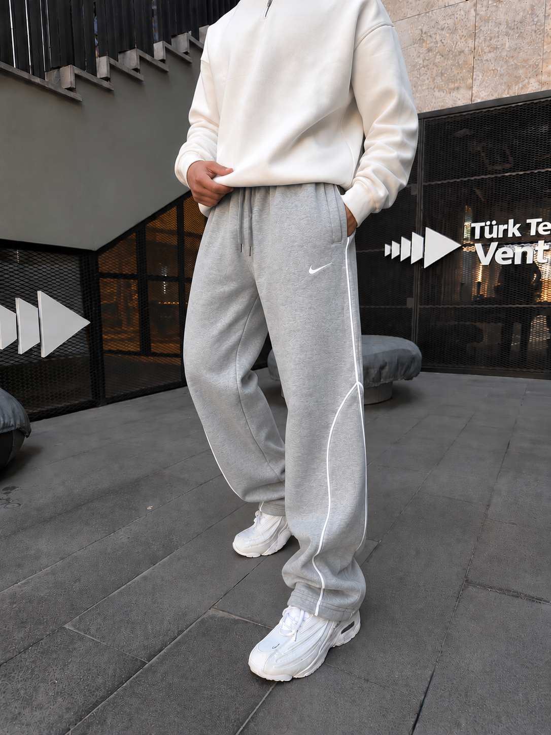 362 Premium Şeritli Baggy Eşofman