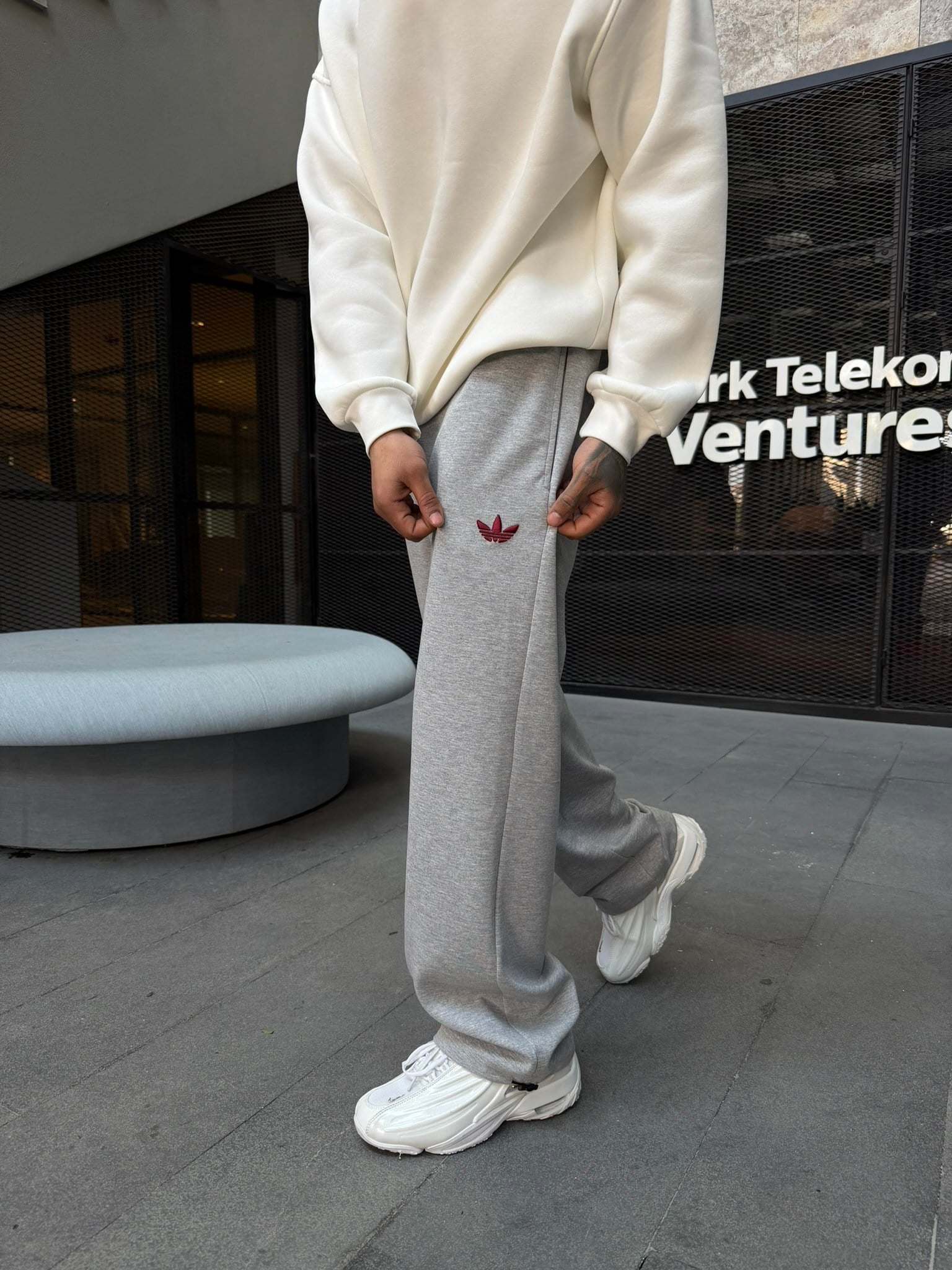 AD Basic Nakışlı Baggy Eşofman - Gri