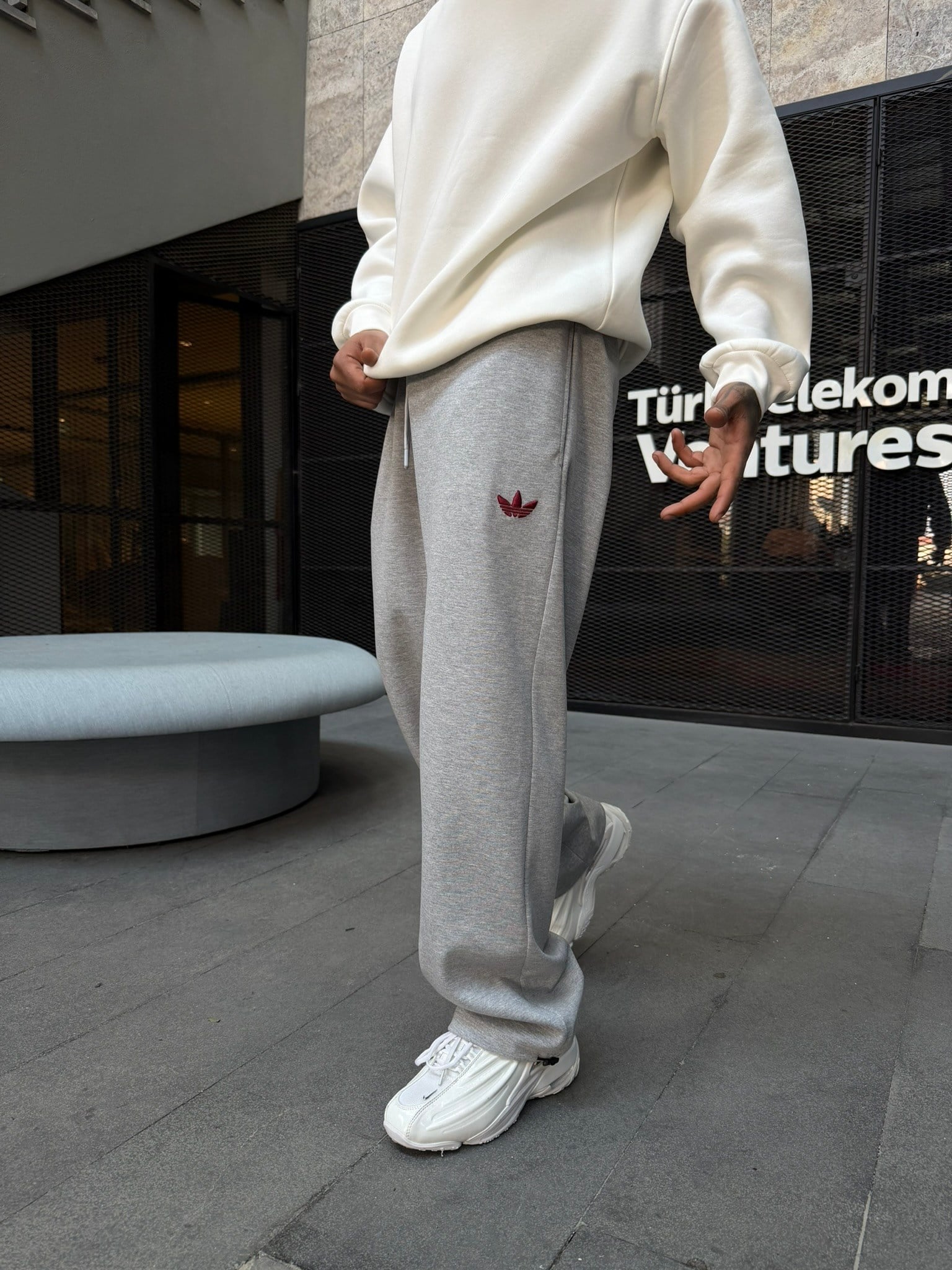 AD Basic Nakışlı Baggy Eşofman - Gri