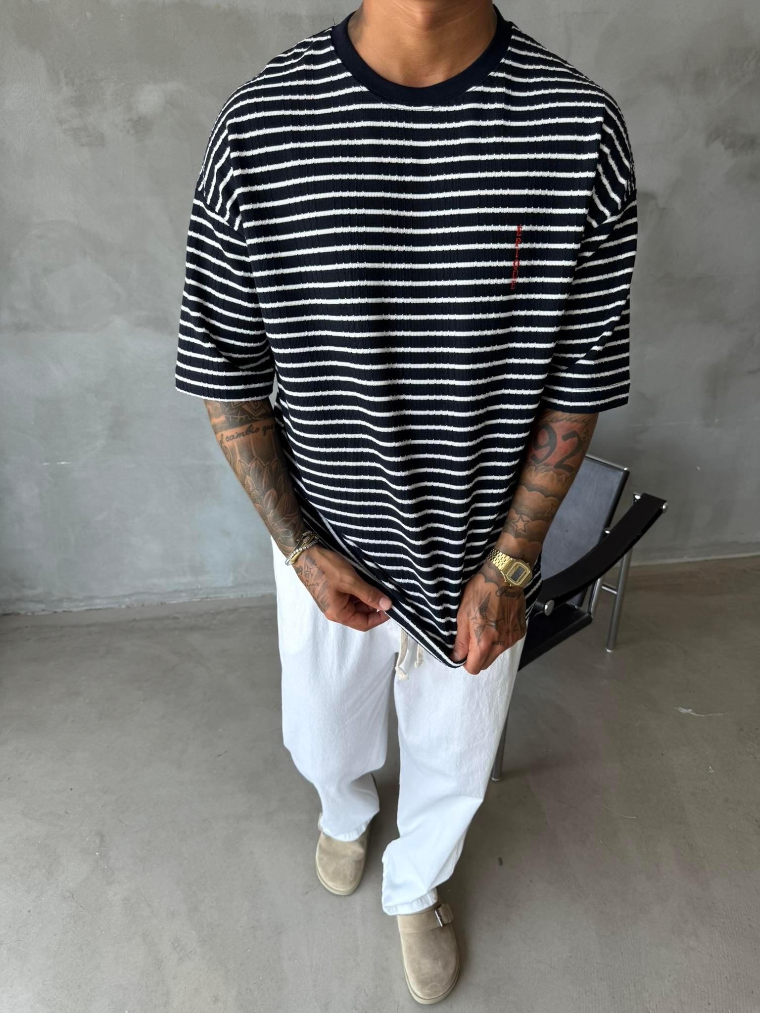 Basic Epıoue Nakışlı T-Shirt - Siyah