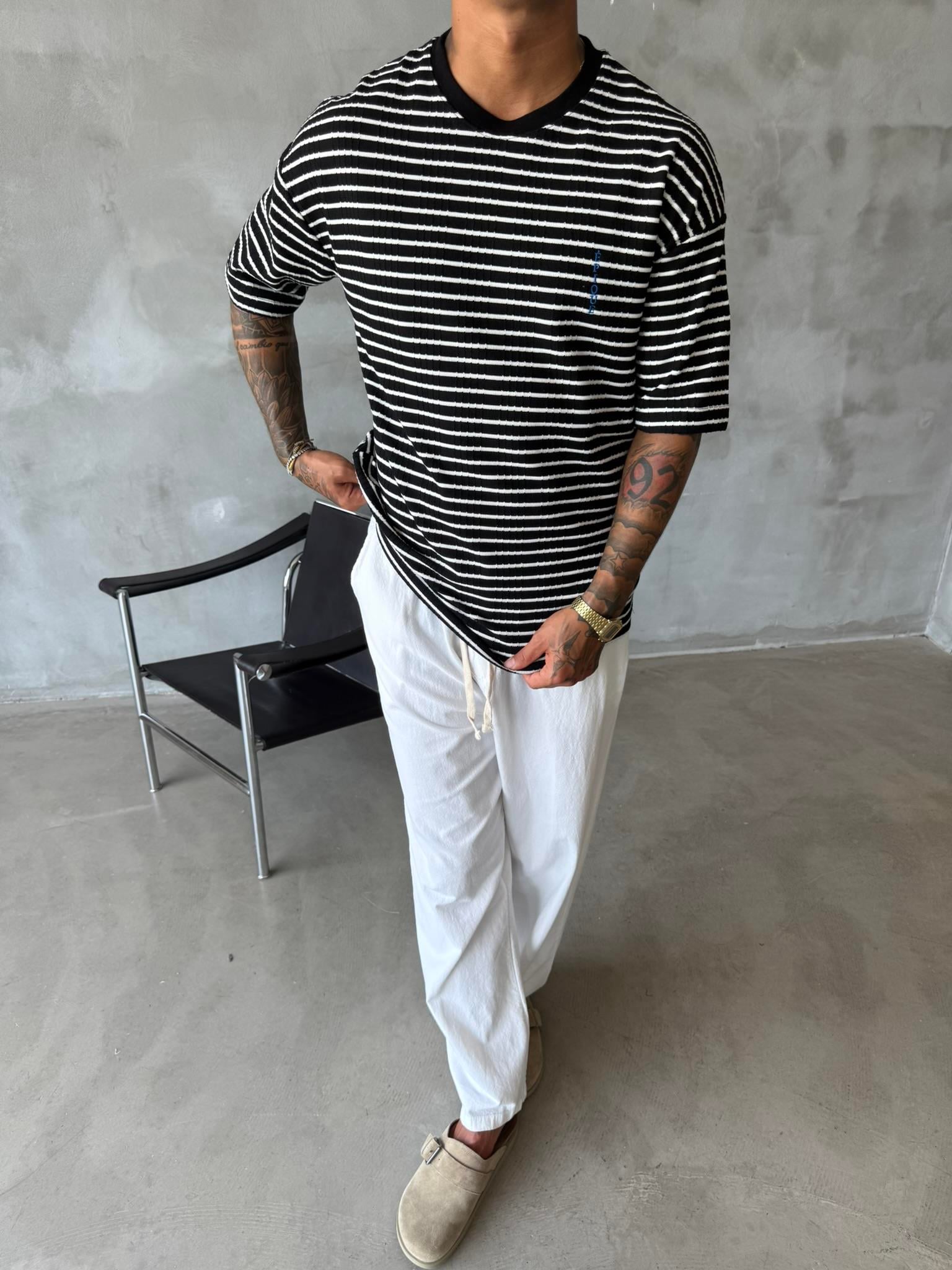 Basic Epıoue Nakışlı T-Shirt - Siyah