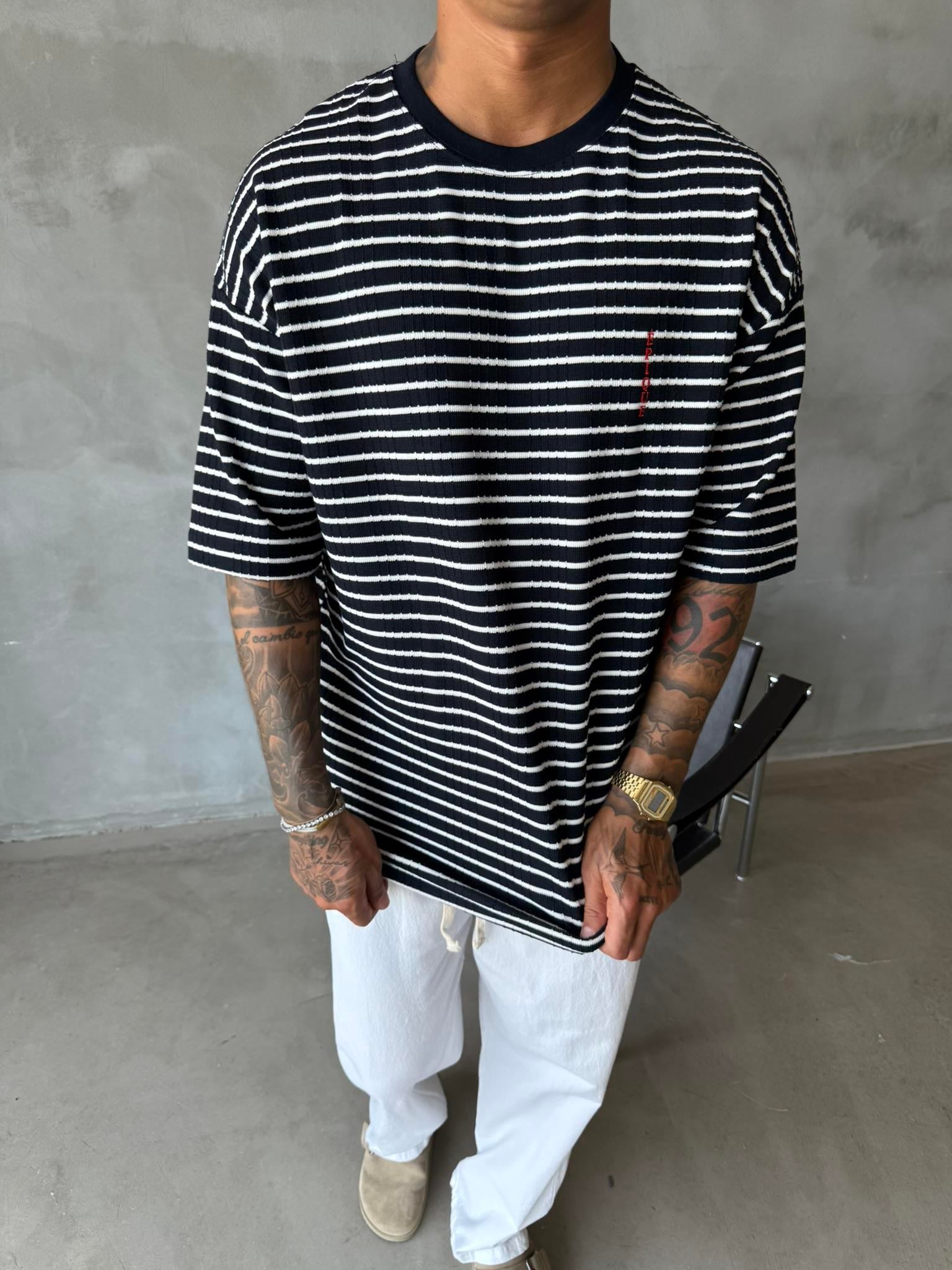 Basic Epıoue Nakışlı T-Shirt - Siyah