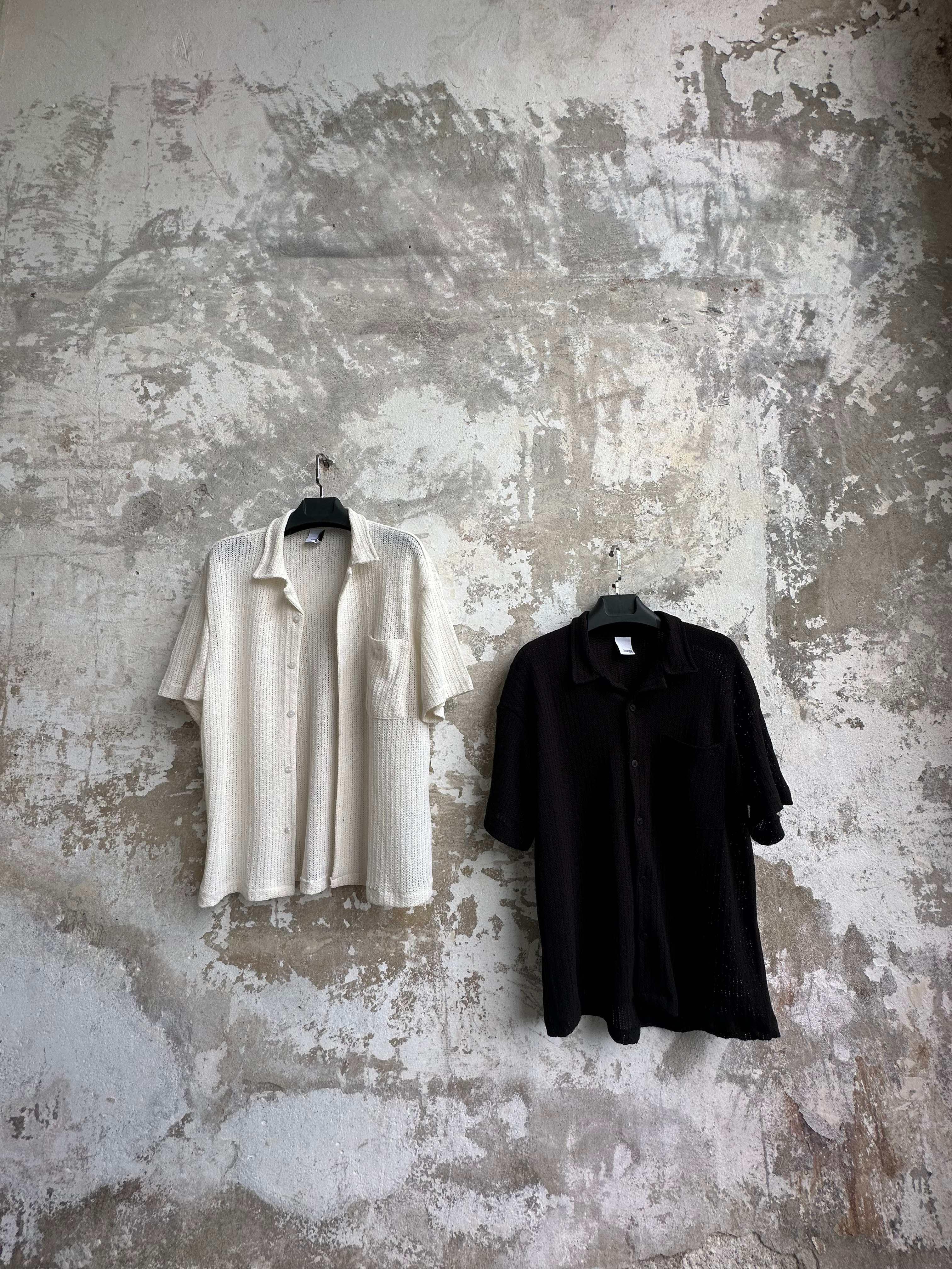 Basic Yarım Kol Tasarım Gömlek - Siyah