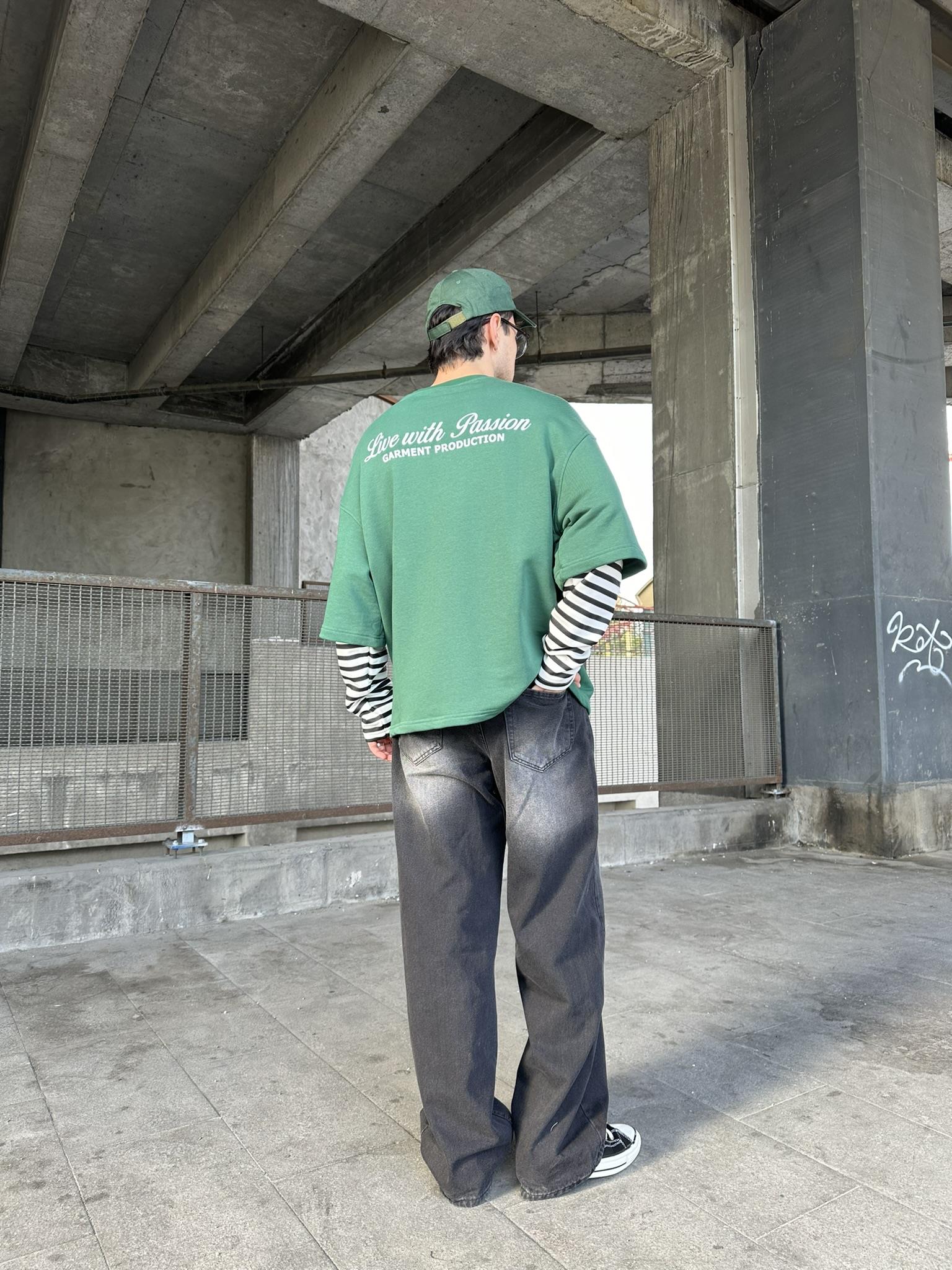 Bisiklet Yaka 'Live With Passion' Baskılı Sweatshirt Yeşil