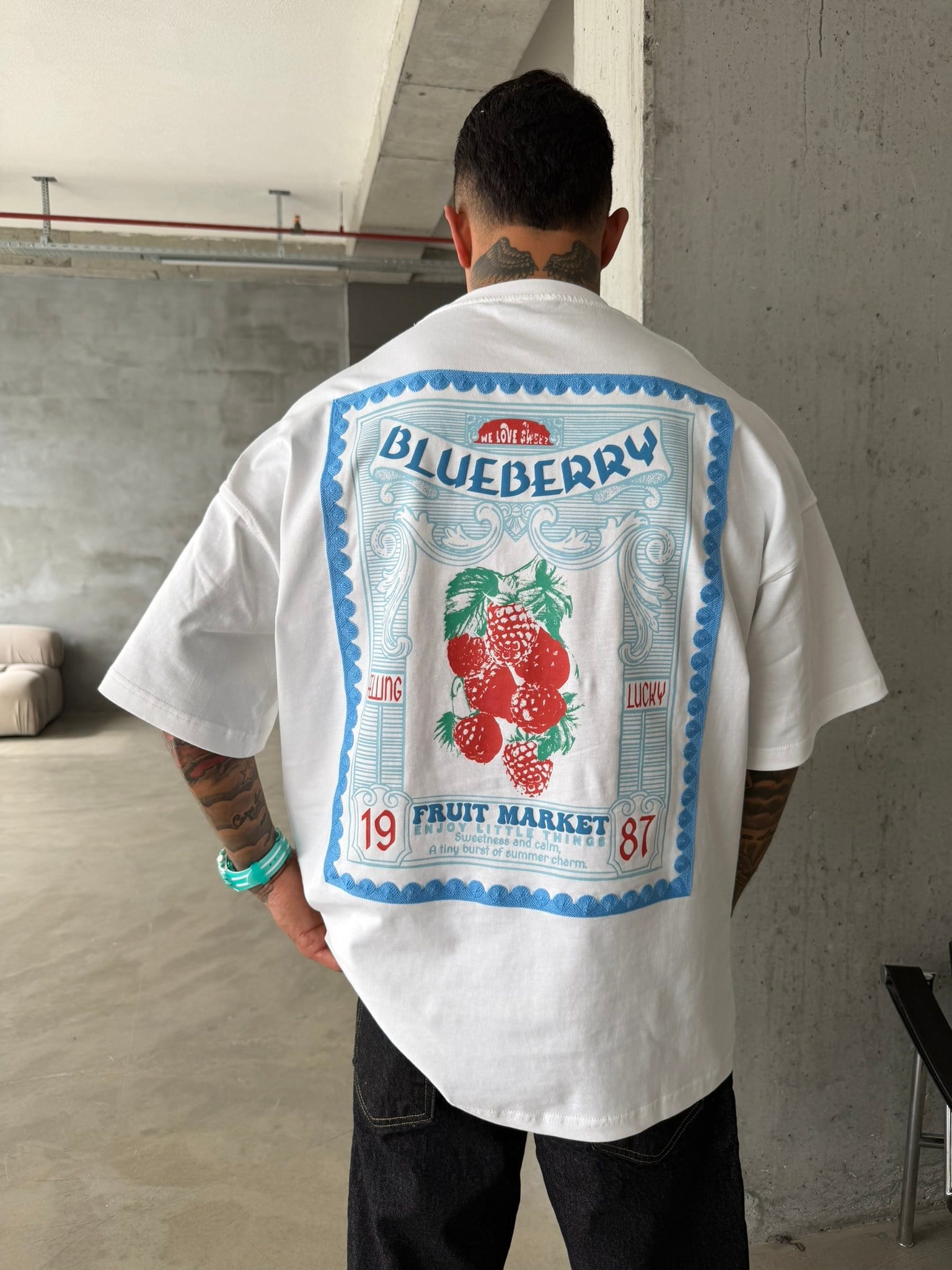 BlueBerry Nakışlı Premium T-Shirt - Beyaz