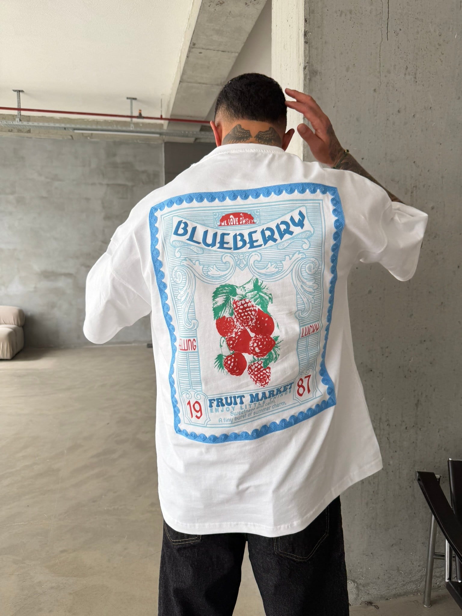 BlueBerry Nakışlı Premium T-Shirt - Beyaz
