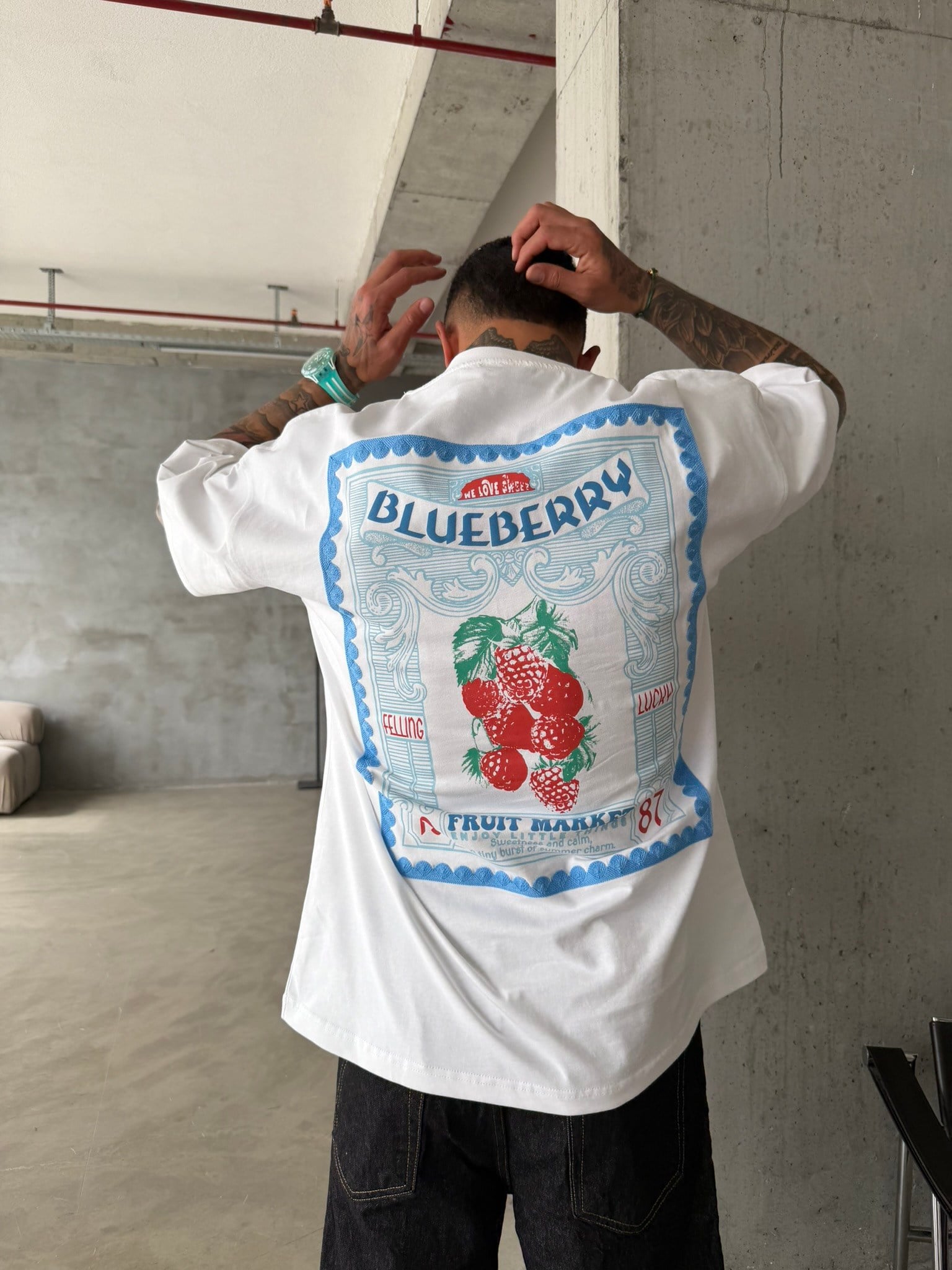 BlueBerry Nakışlı Premium T-Shirt - Beyaz