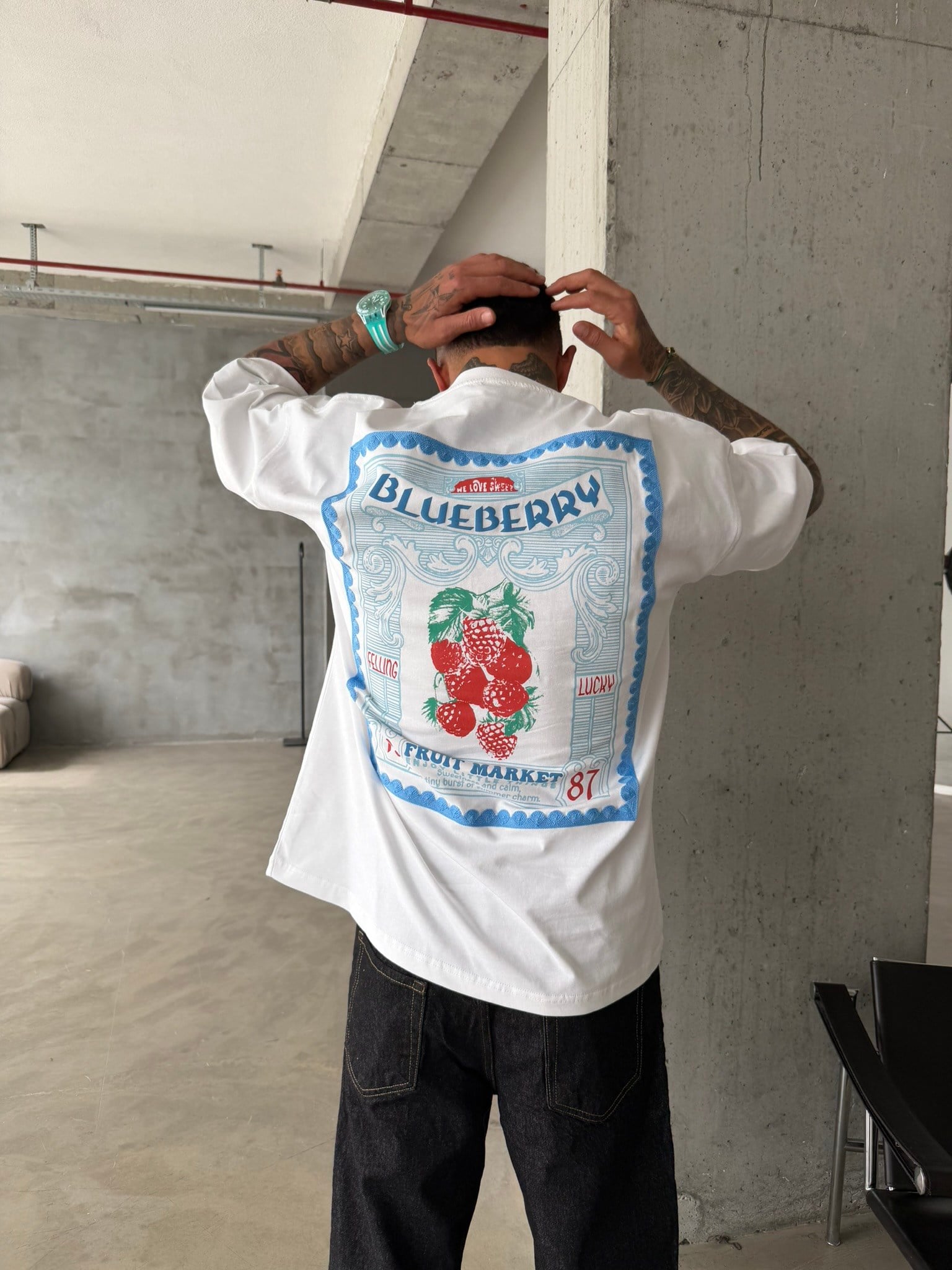 BlueBerry Nakışlı Premium T-Shirt - Beyaz