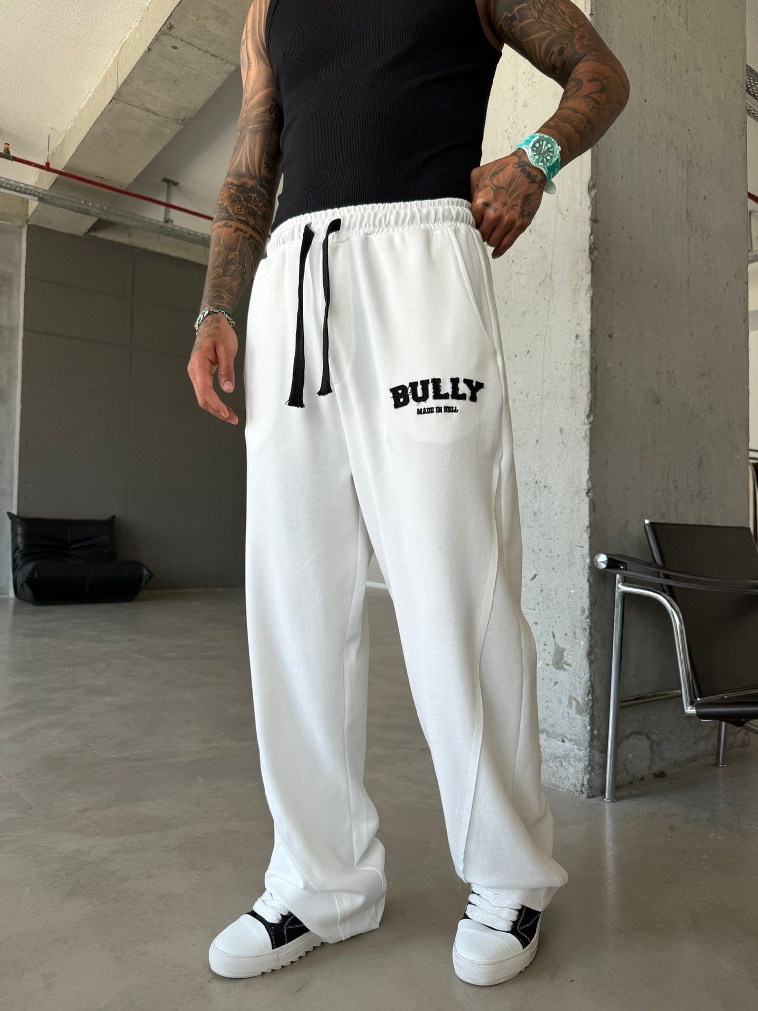 BULLY  Nakışlı Premium Eşofman - Beyaz