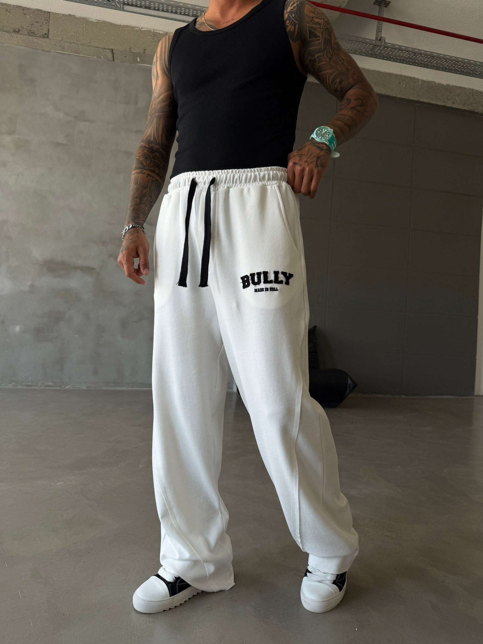 BULLY  Nakışlı Premium Eşofman - Beyaz