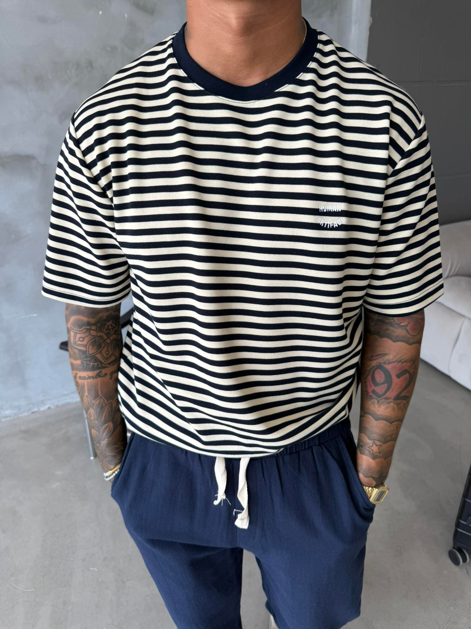 Cizgili Human Nakışlı T-Shirt - Lacivert