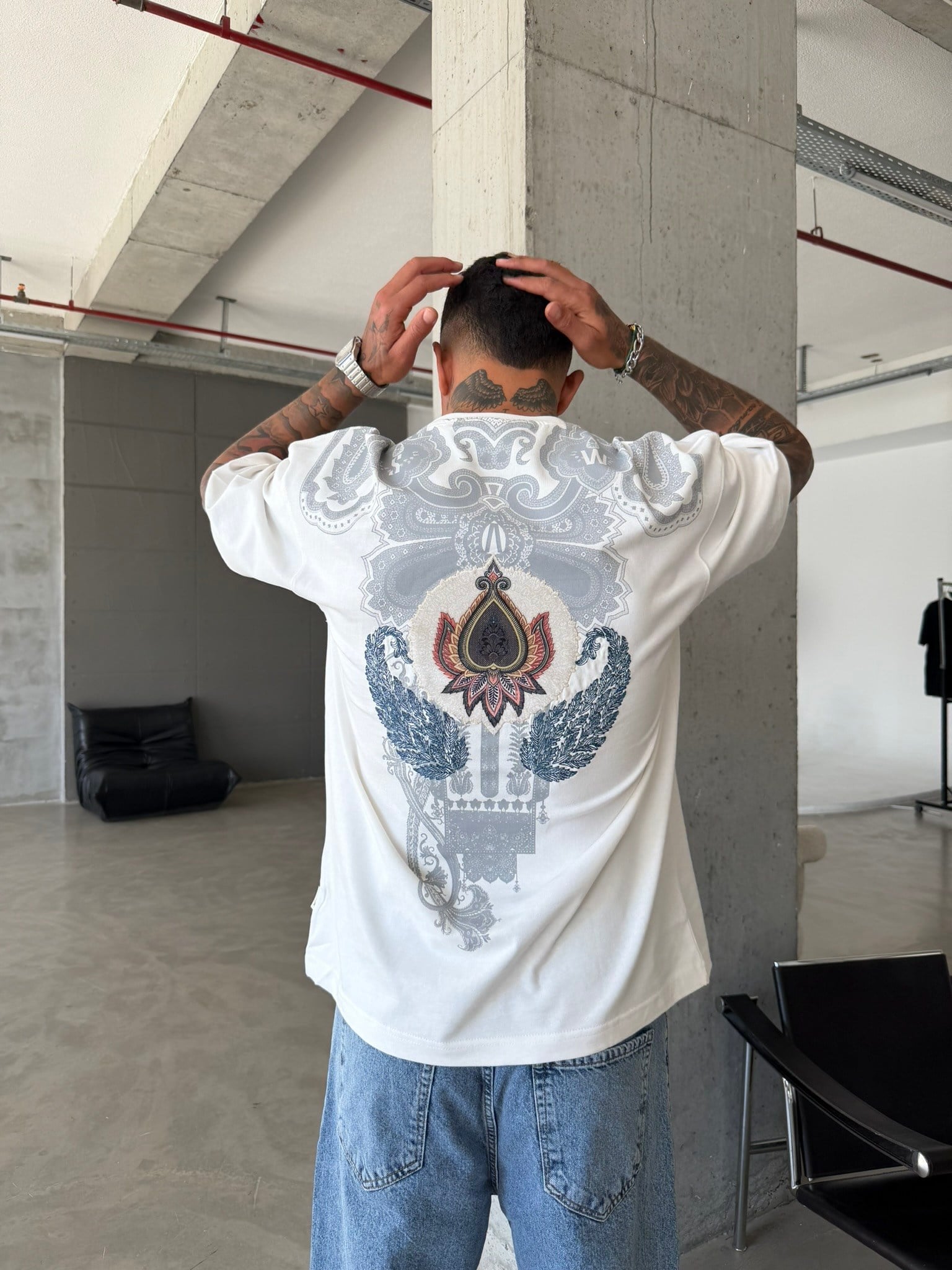 Desenli Premium Barok T-Shirt - Beyaz