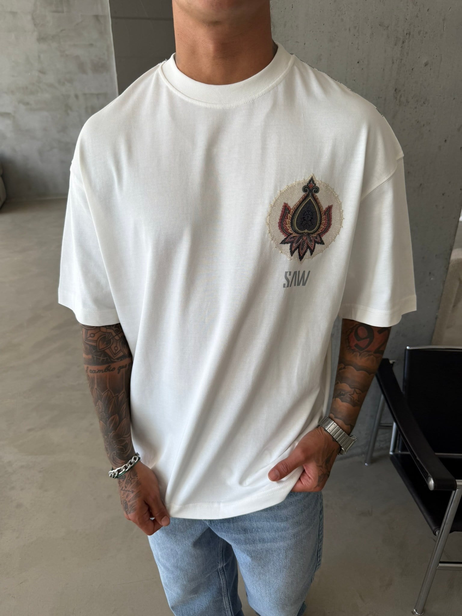 Desenli Premium Barok T-Shirt - Beyaz