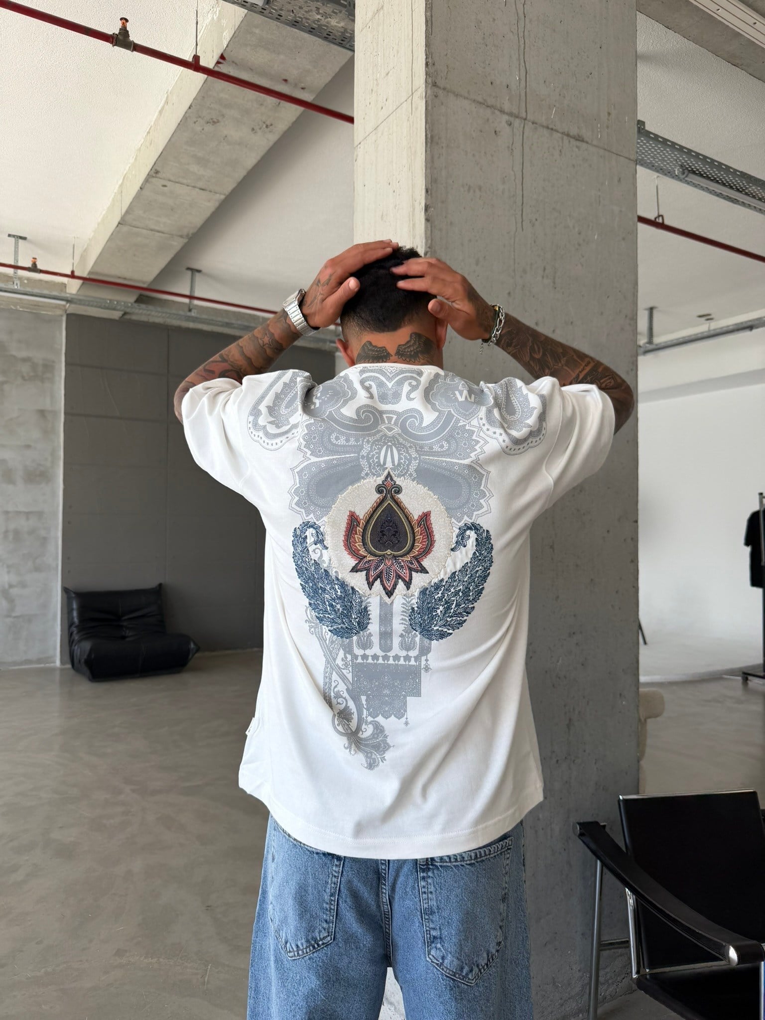 Desenli Premium Barok T-Shirt - Beyaz