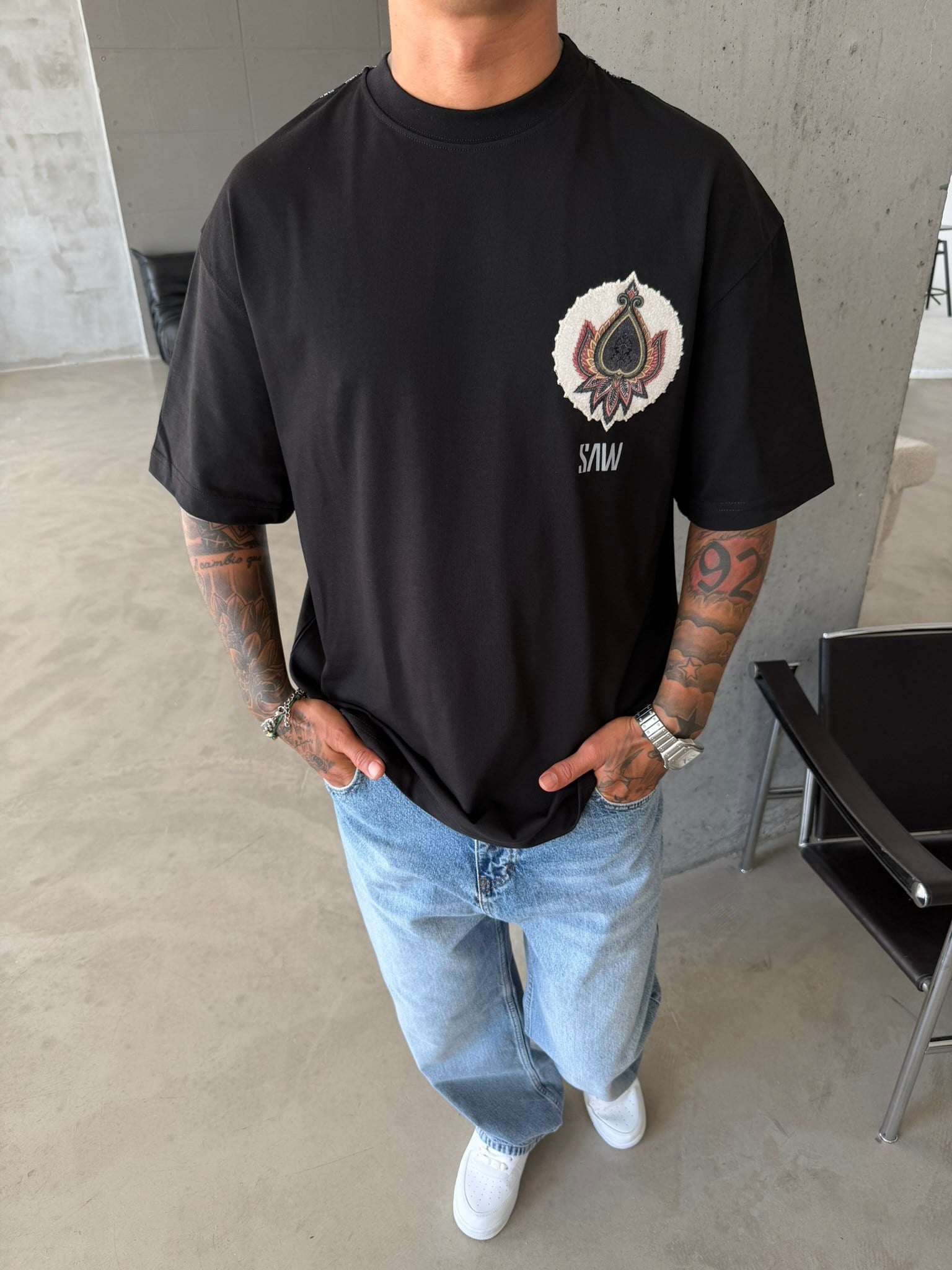Desenli Premium Barok T-Shirt - Siyah