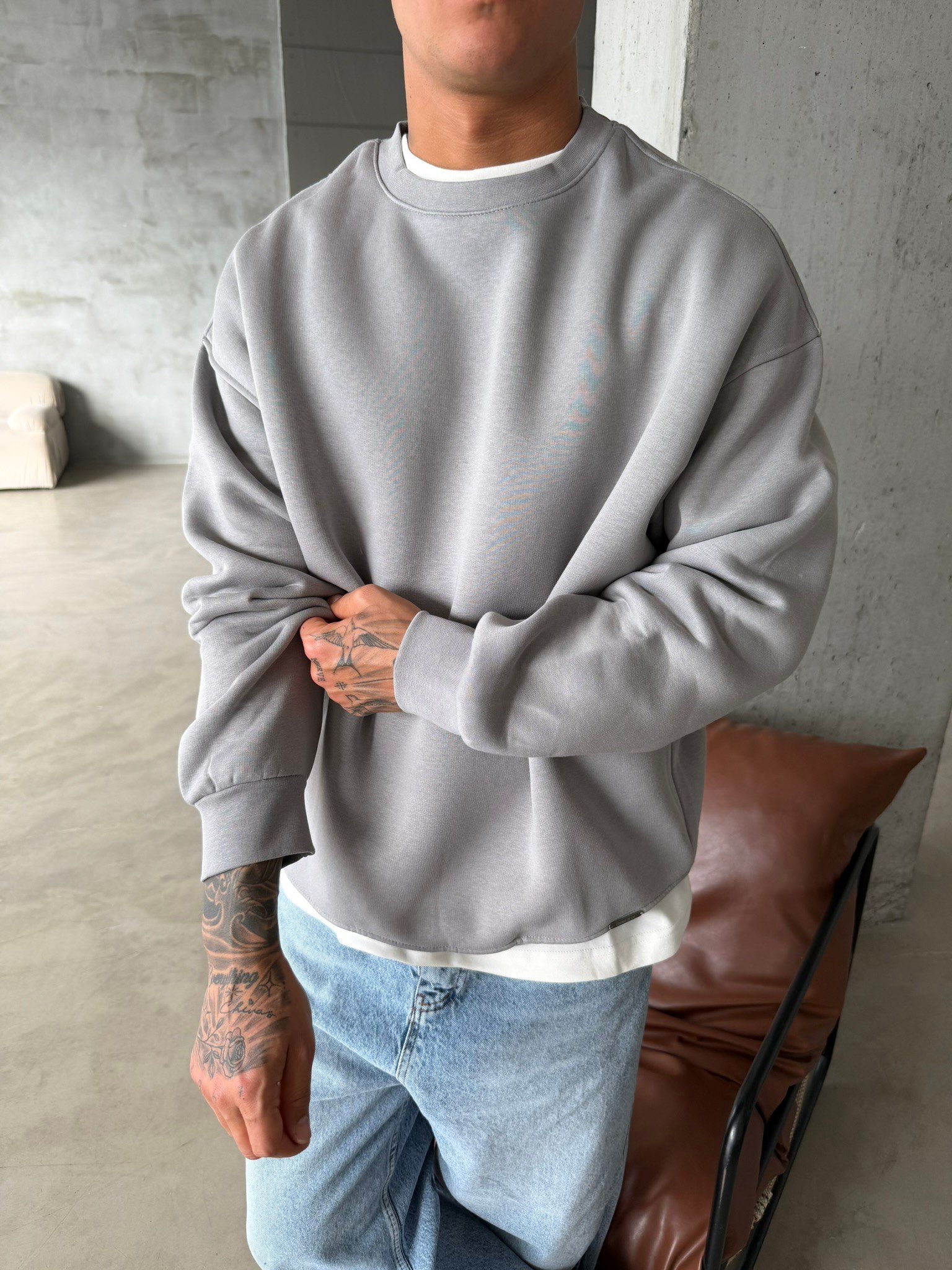 Düz Basic Bisiklet Yaka Sweat - Füme