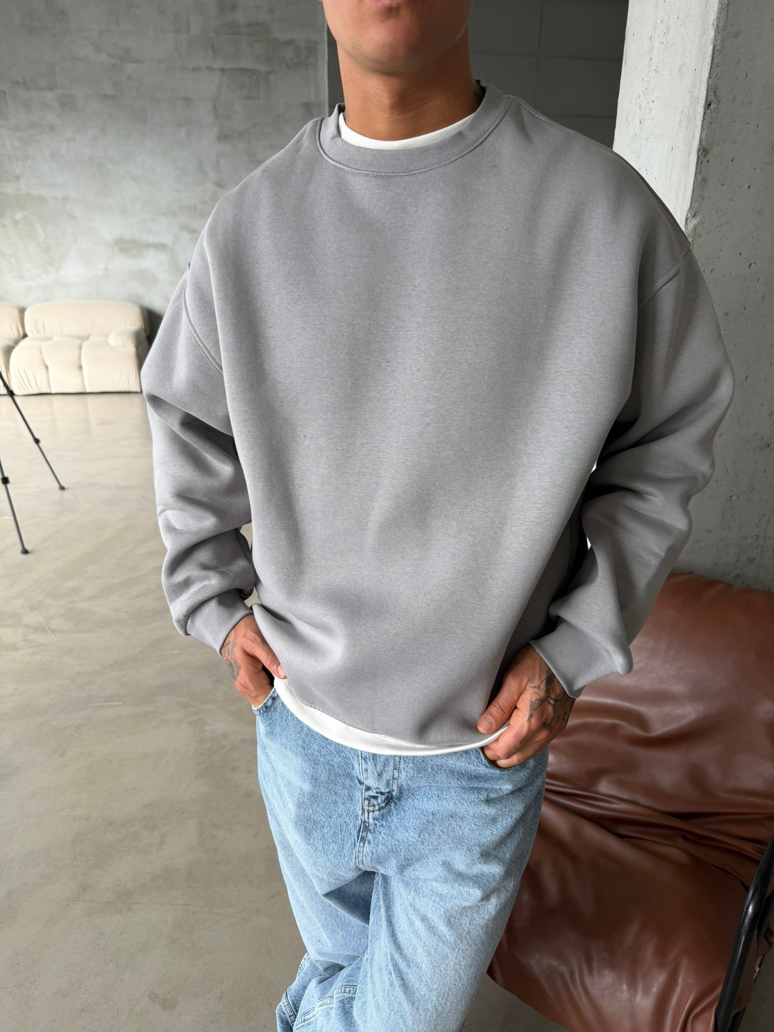 Düz Basic Bisiklet Yaka Sweat - Füme