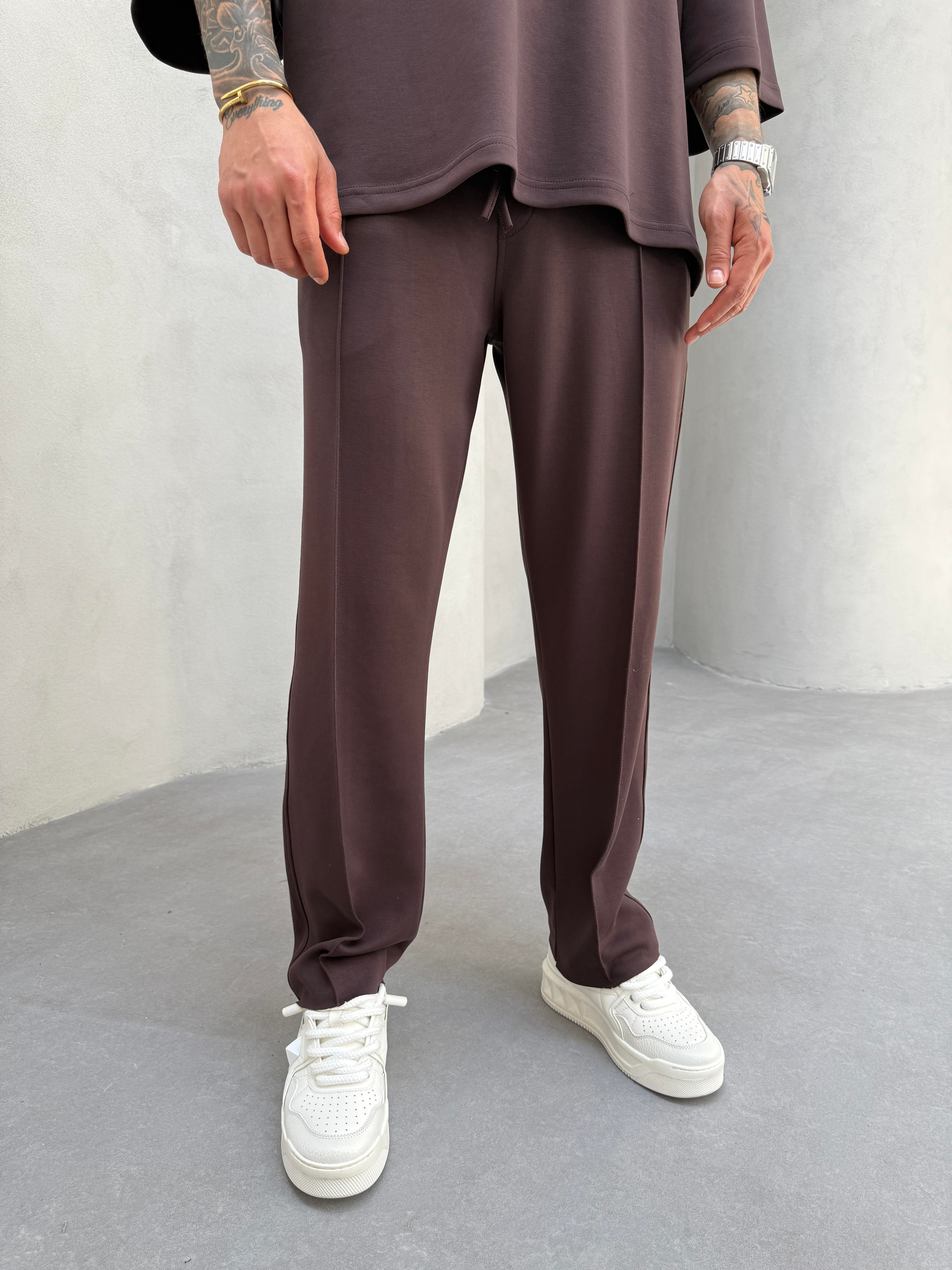 Erkek Baggy Dokulu Kumaş Pileli Eşofman Altı - Kahve