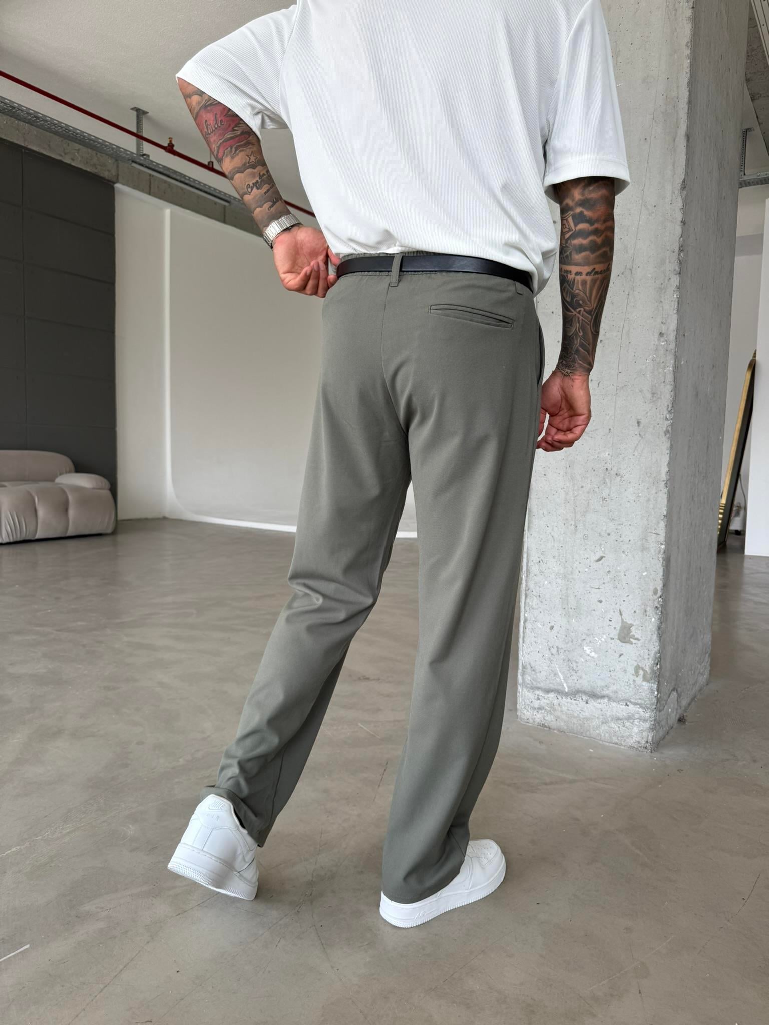 Erkek Baggy Fit Pileli Kumaş Pantolon Haki