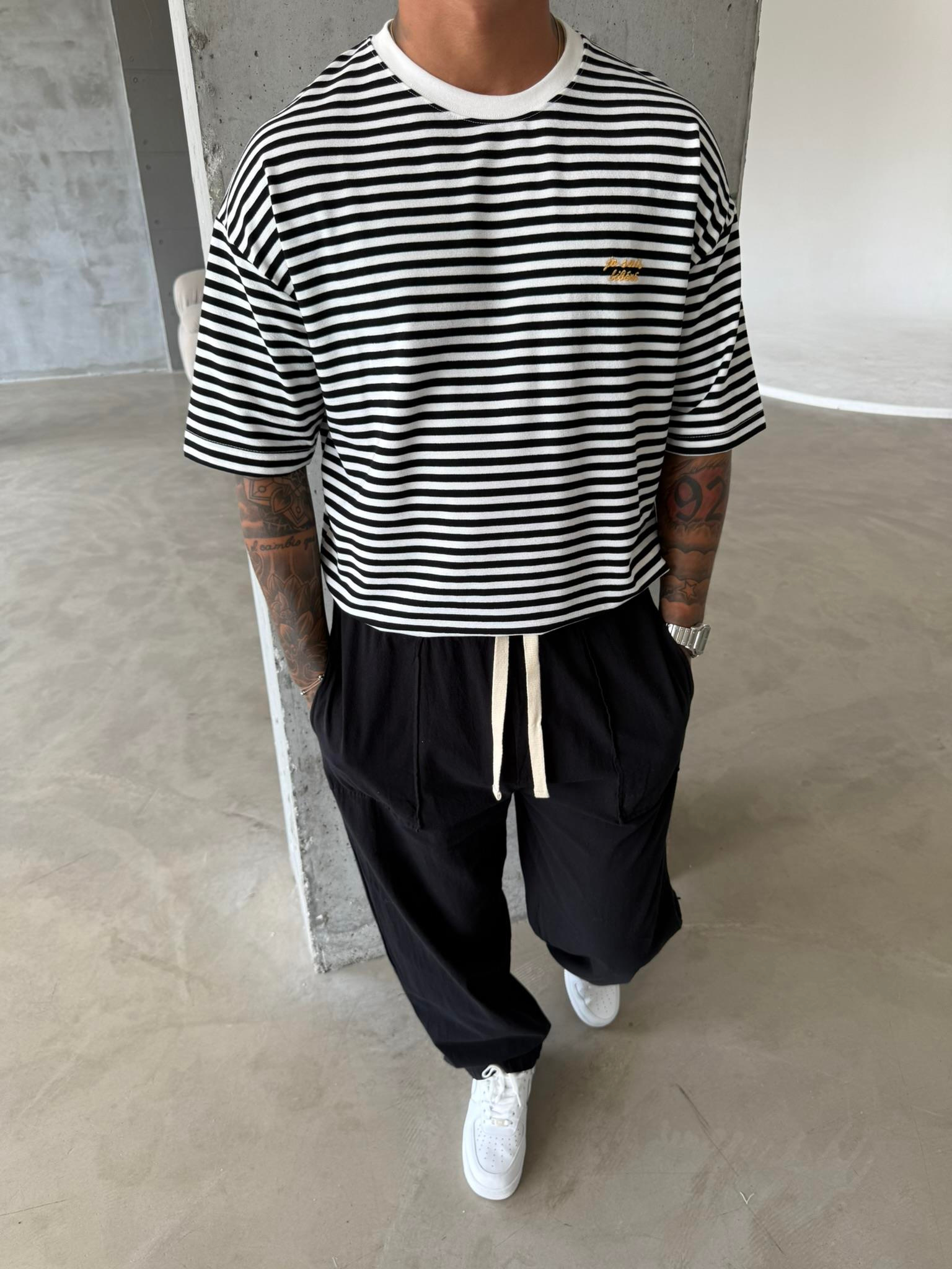 Erkek Oversize Cizgili Rahat T-Shirt - Siyah