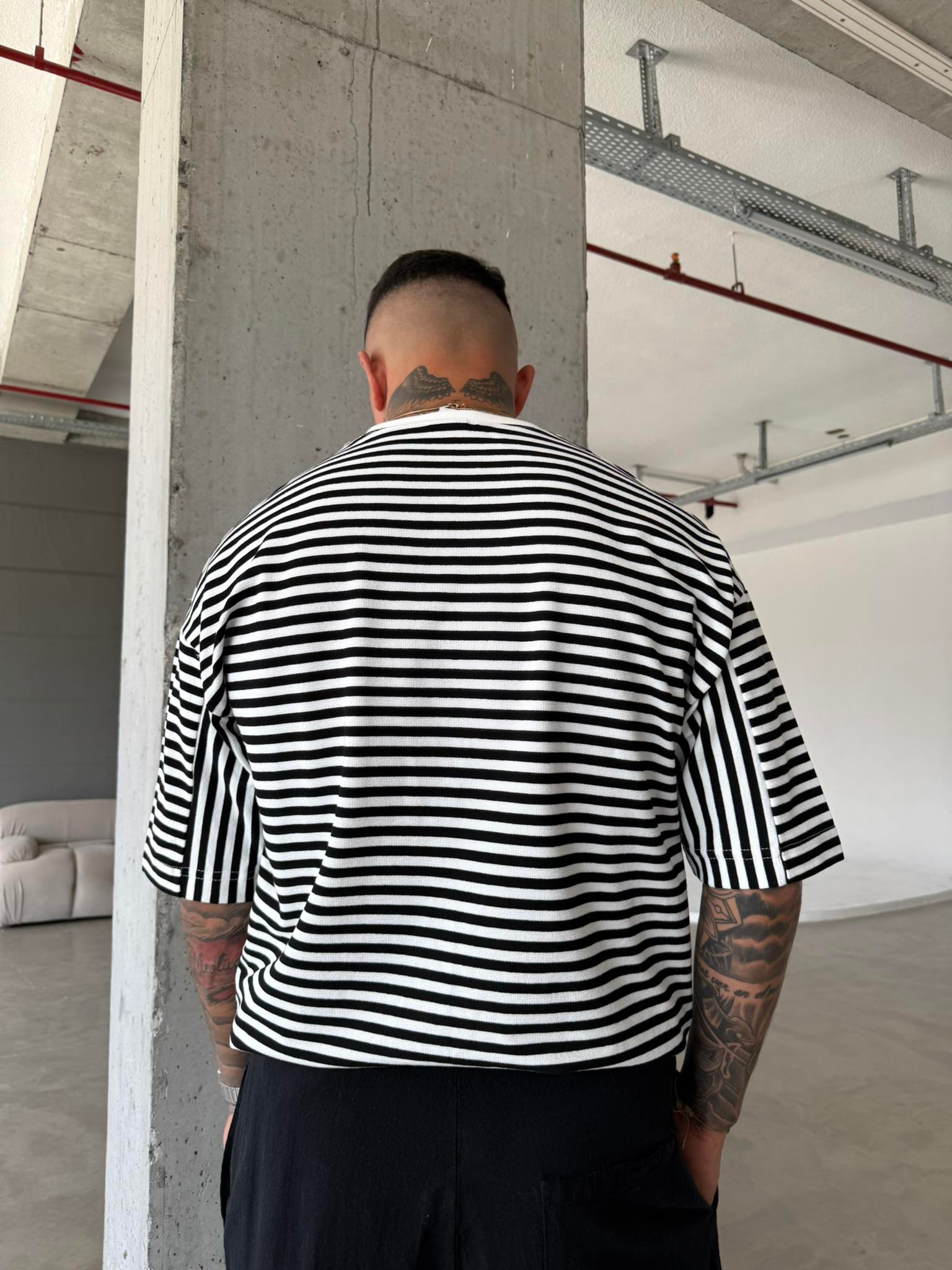 Erkek Oversize Cizgili Rahat T-Shirt - Siyah