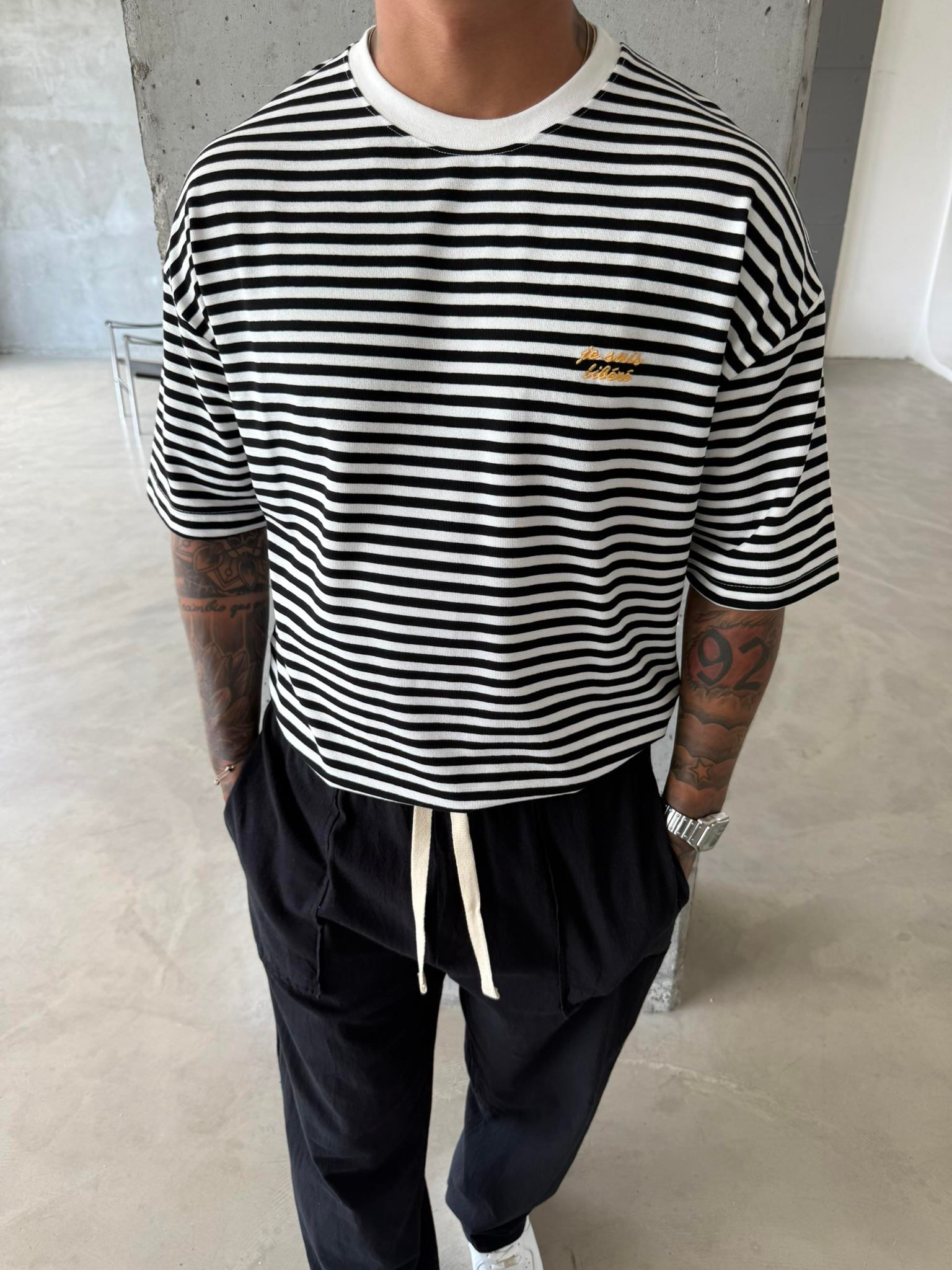 Erkek Oversize Cizgili Rahat T-Shirt - Siyah