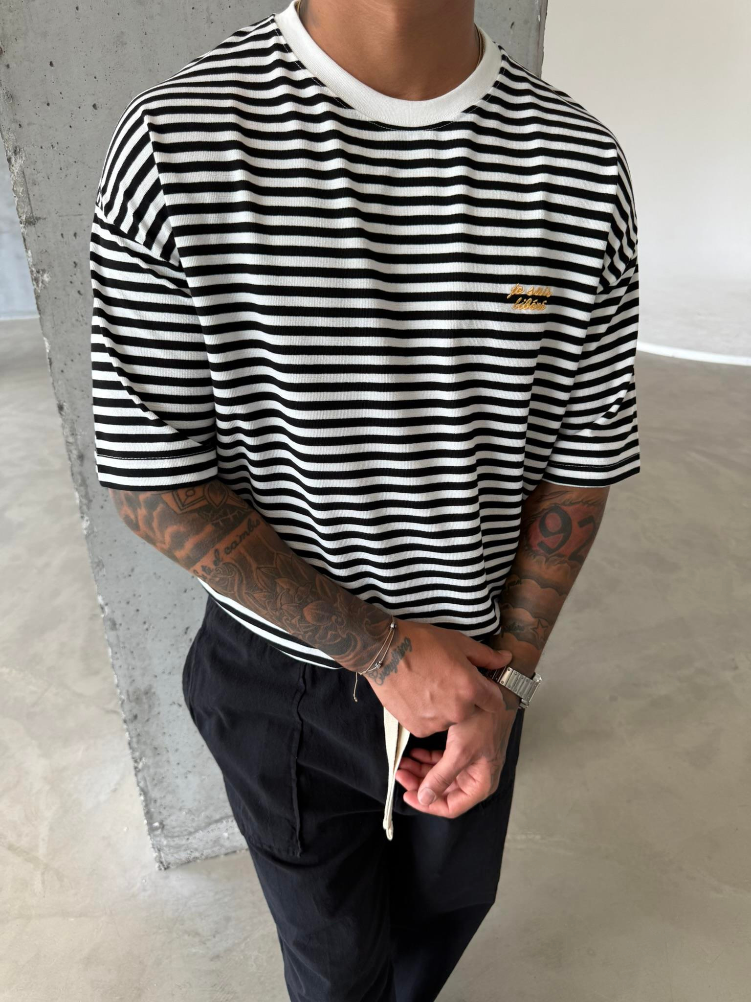 Erkek Oversize Cizgili Rahat T-Shirt - Siyah